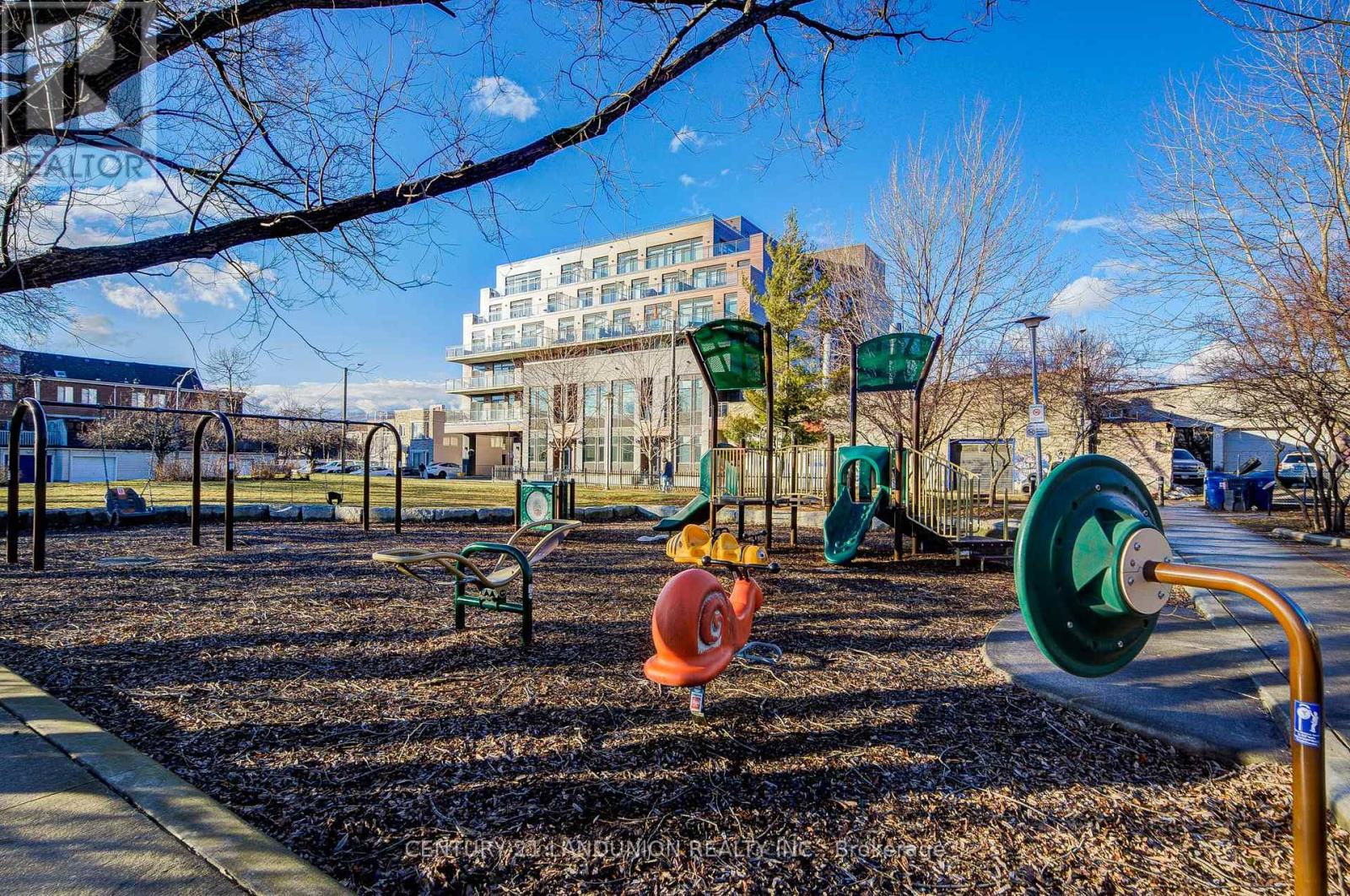 102 - 1285 Queen Street E, Toronto, Ontario  M4L 1C2 - Photo 34 - E12683104