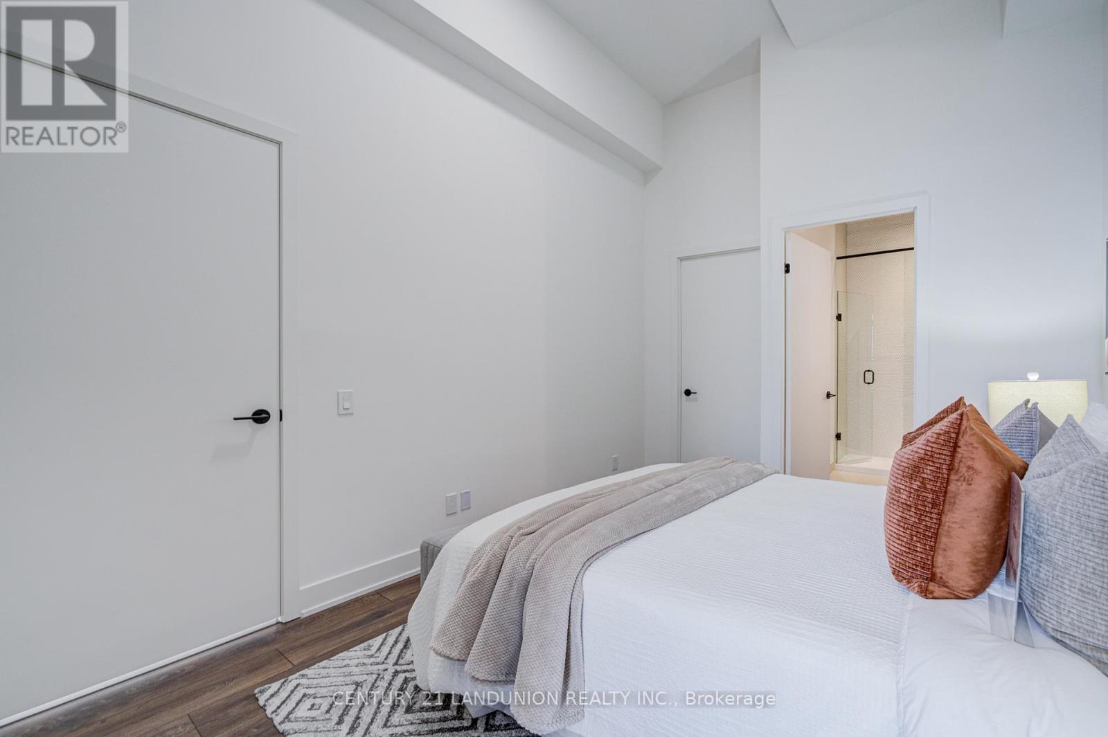 102 - 1285 Queen Street E, Toronto, Ontario  M4L 1C2 - Photo 22 - E12683104