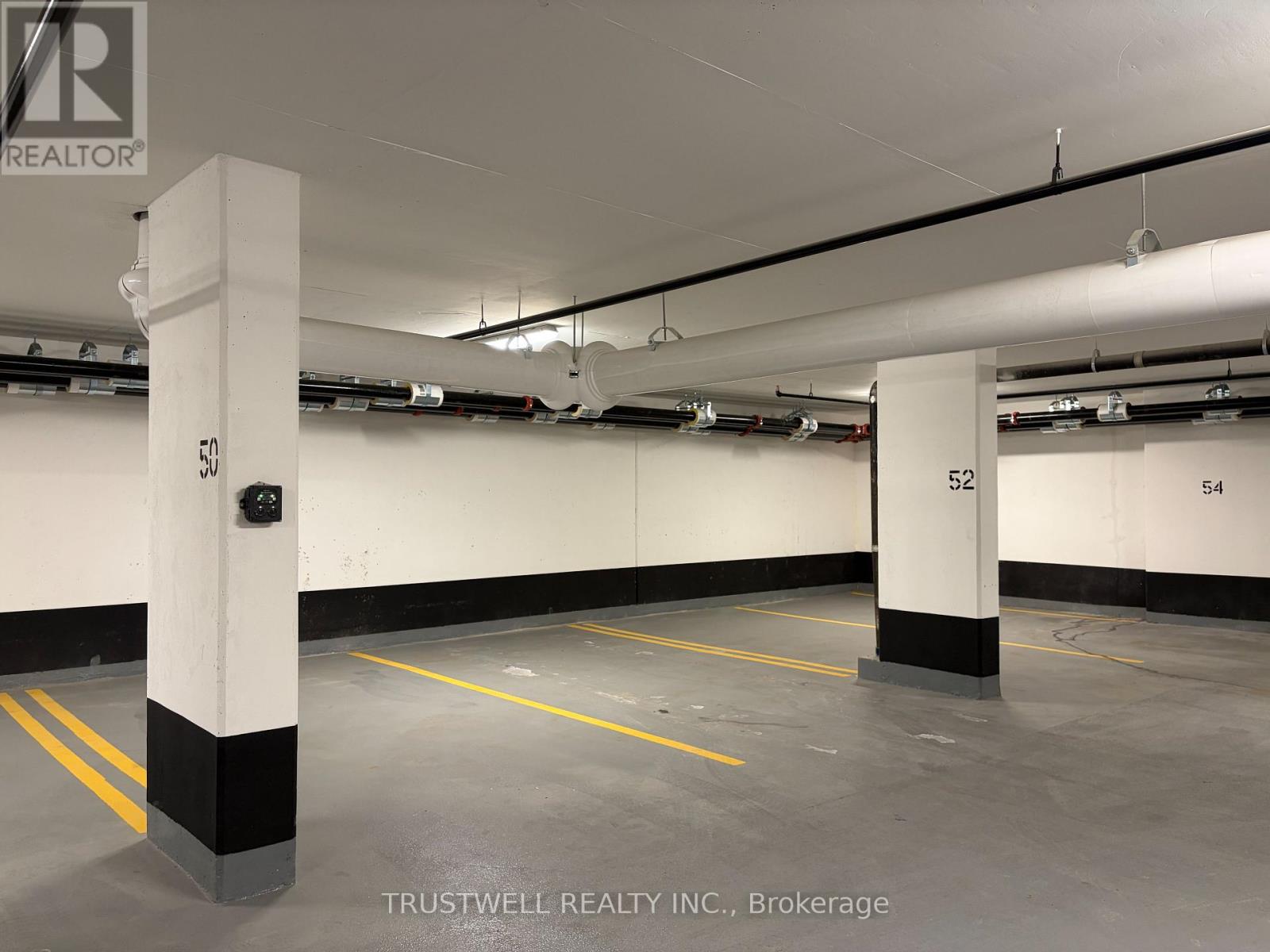 805 - 3071 Trafalgar Road, Oakville, Ontario  L6H 8C6 - Photo 17 - W12684062