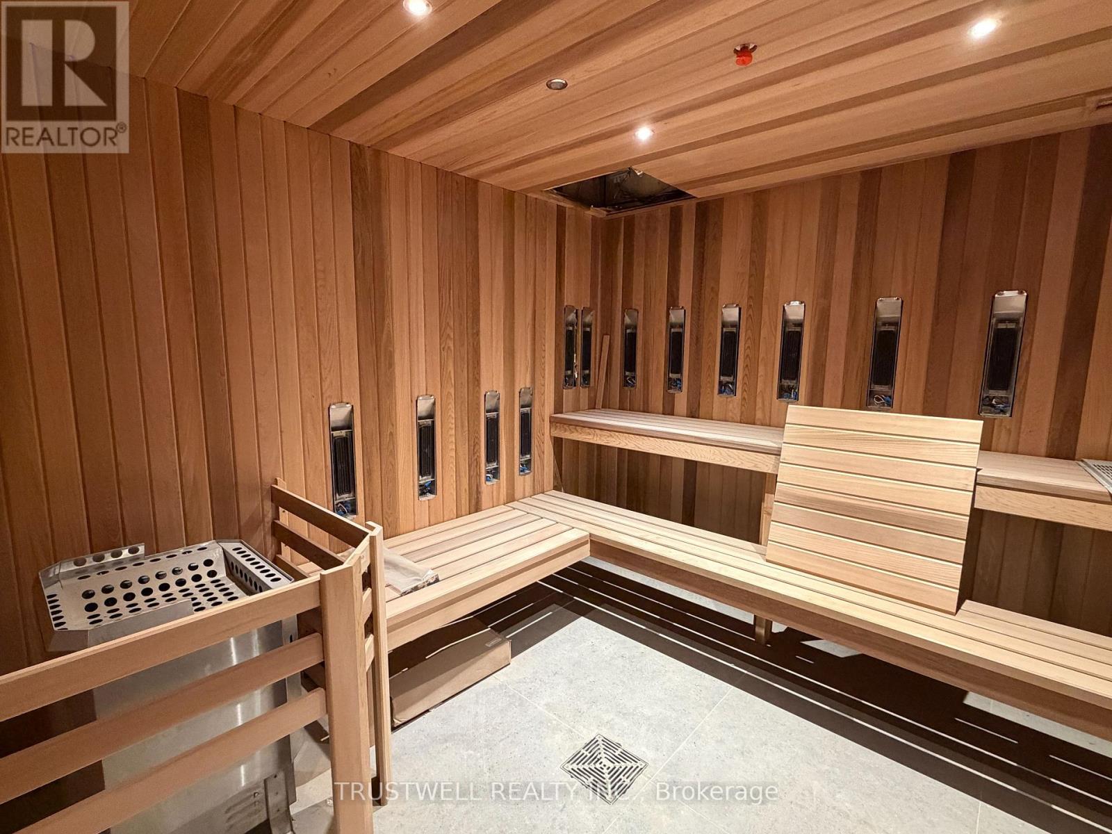 805 - 3071 Trafalgar Road, Oakville, Ontario  L6H 8C6 - Photo 27 - W12684062