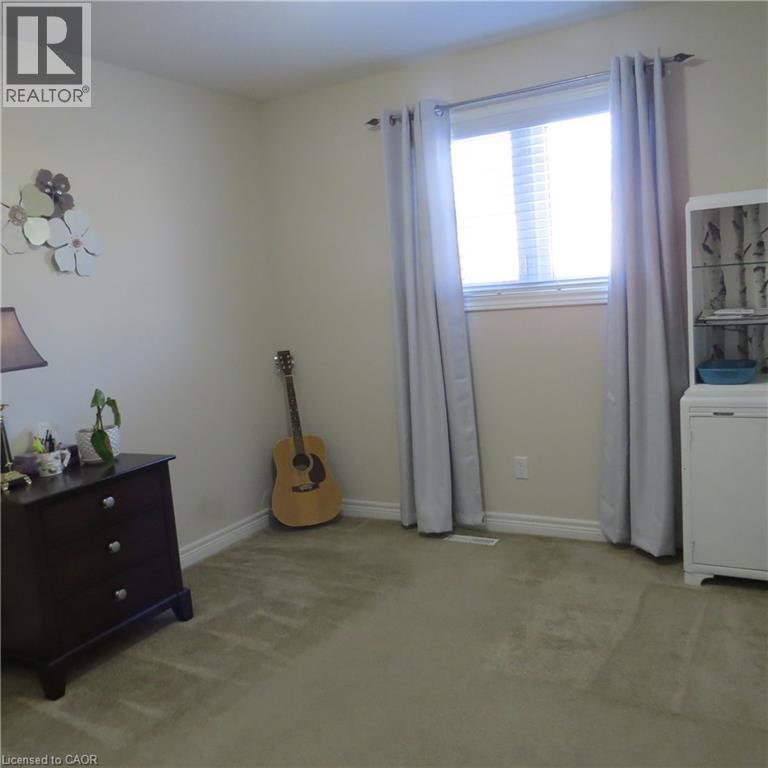 209 Kingfisher Avenue, Woodstock, Ontario  N4T 0B3 - Photo 20 - 40797436