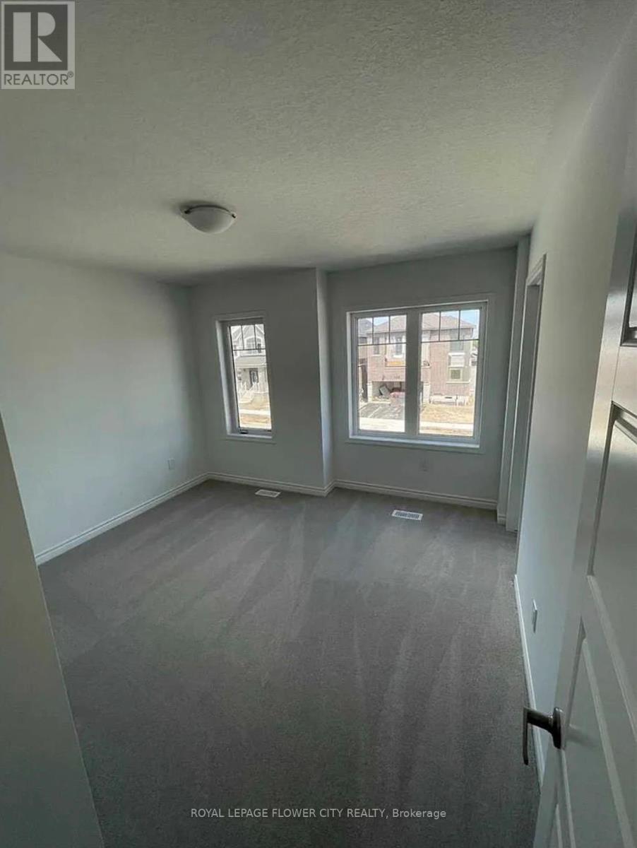 126 Histand Trail, Kitchener, Ontario  N2R 0S2 - Photo 8 - X12684060