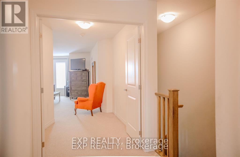 67 - 77 Diana Ave Avenue, Brantford, Ontario  N3T 0R6 - Photo 25 - X12684068