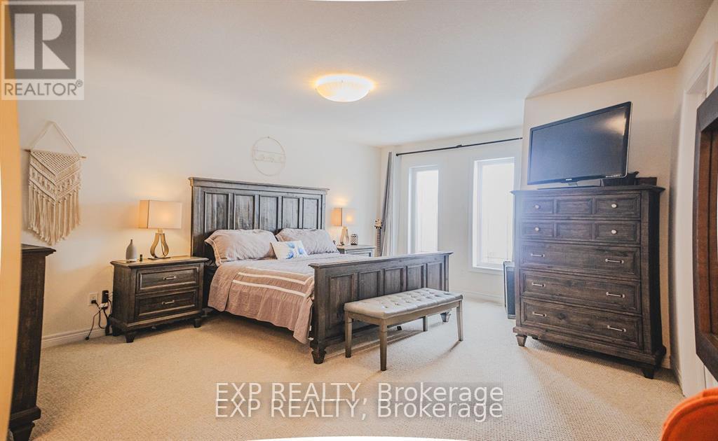 67 - 77 Diana Ave Avenue, Brantford, Ontario  N3T 0R6 - Photo 32 - X12684068