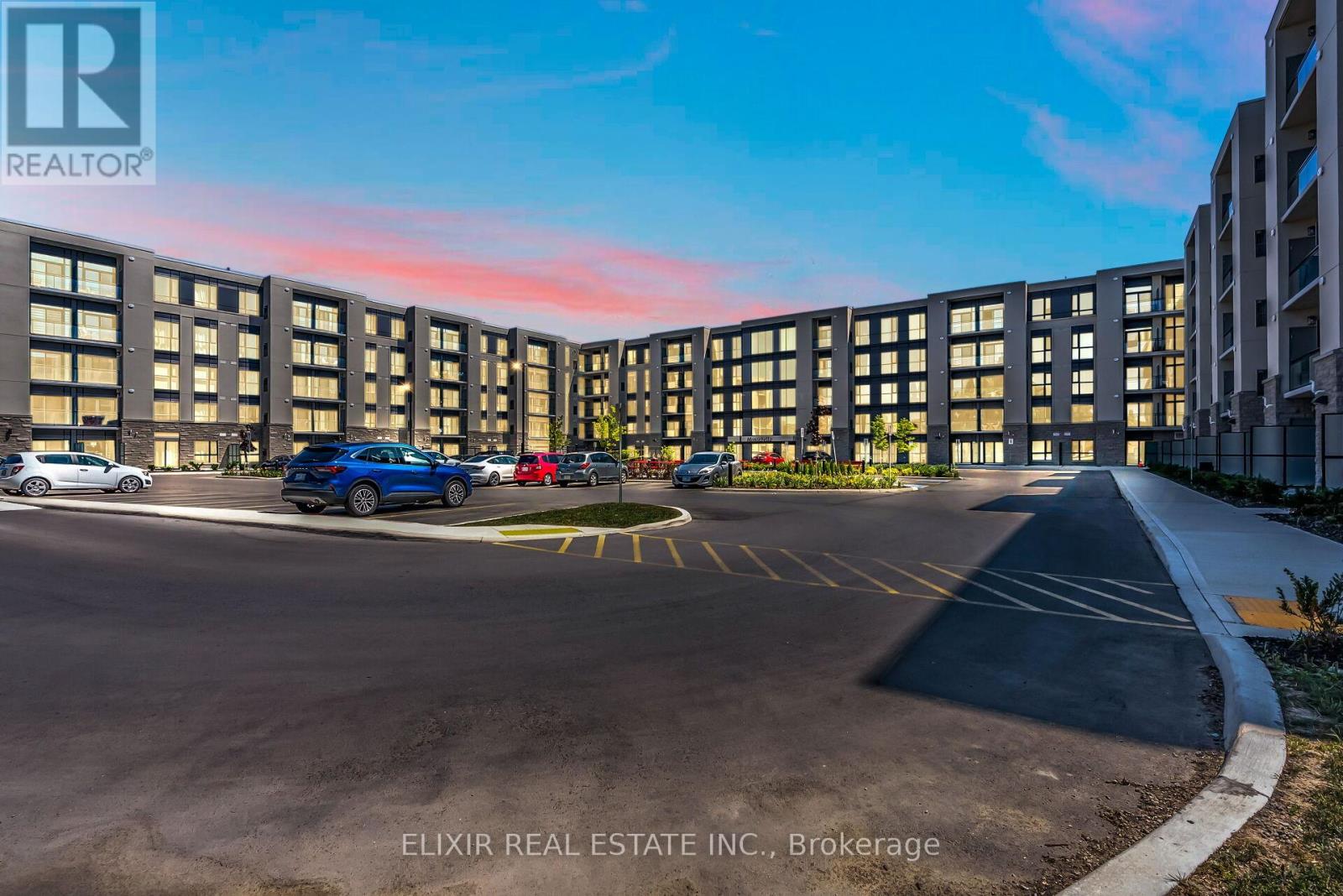 340 - 50 Herrick Avenue, St. Catharines, Ontario  L2P 2S4 - Photo 3 - X12677840