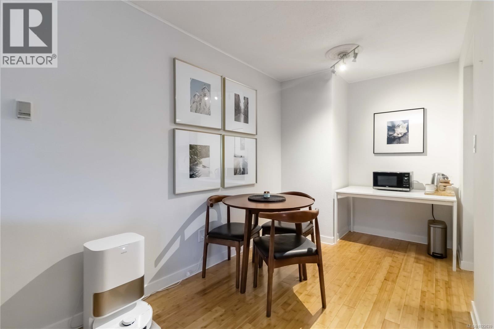 236 2930 Washington Ave, Victoria, British Columbia  V9A 1P5 - Photo 11 - 1022639