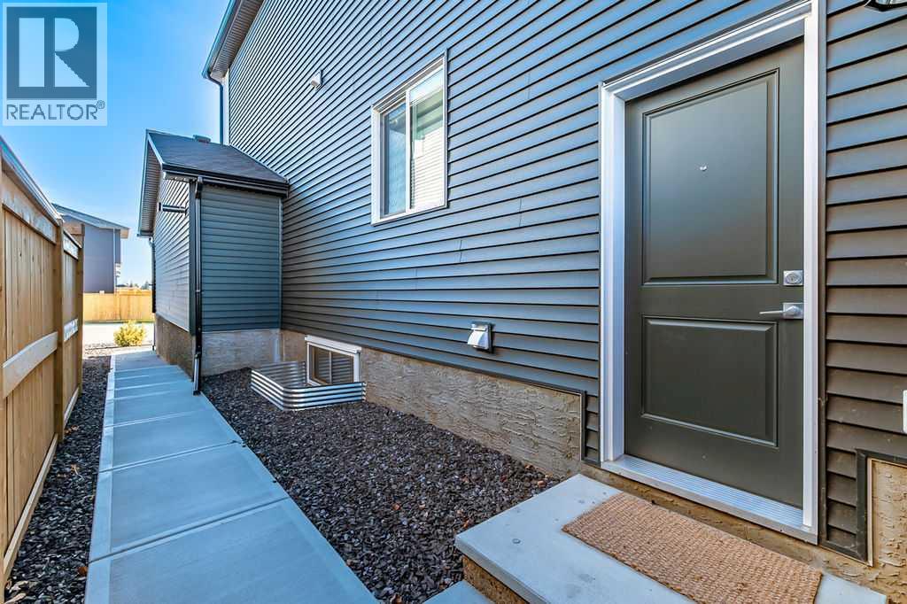 76 Larkspur Bend, Okotoks, Alberta  T1S 4E6 - Photo 45 - A2276714