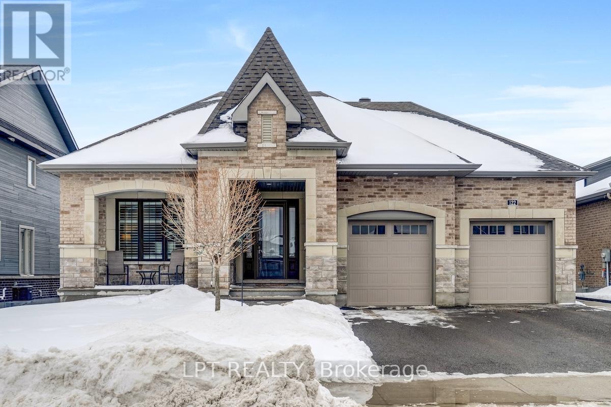 122 SPINDRIFT CIRCLE, Ottawa, Ontario