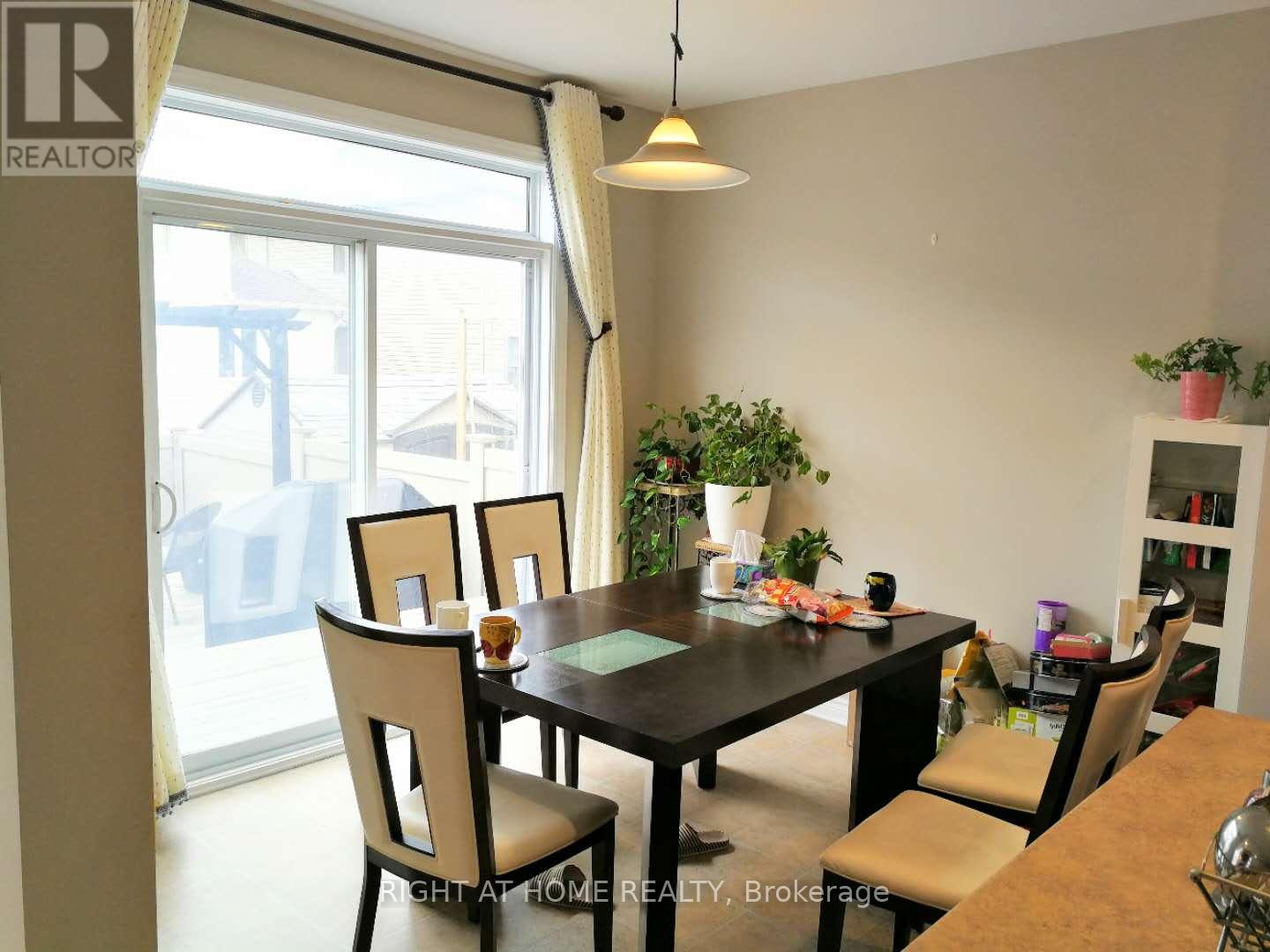 610 Clearbrook Drive, Ottawa, Ontario  K2J 5S2 - Photo 7 - X12684100