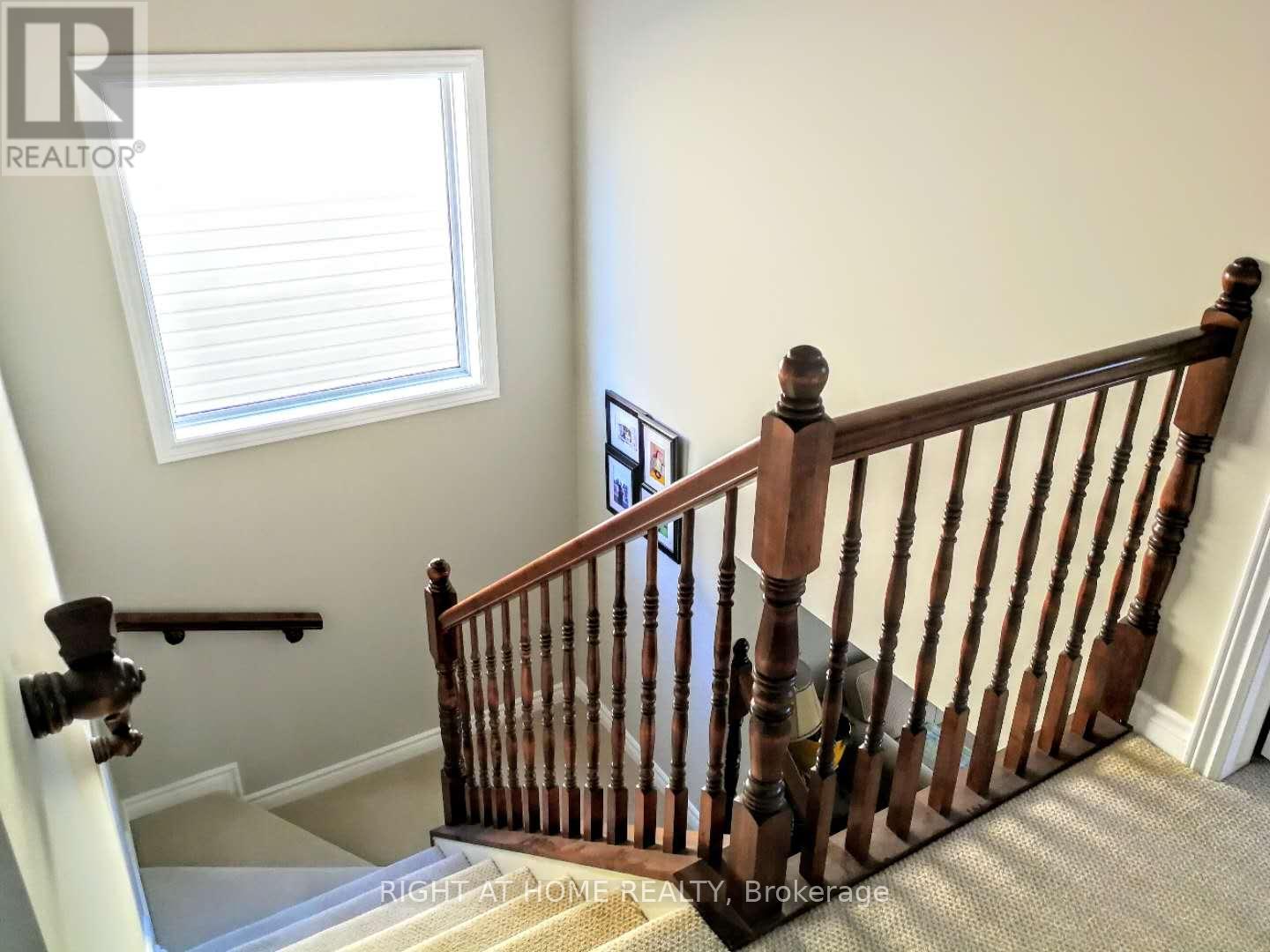 610 Clearbrook Drive, Ottawa, Ontario  K2J 5S2 - Photo 8 - X12684100