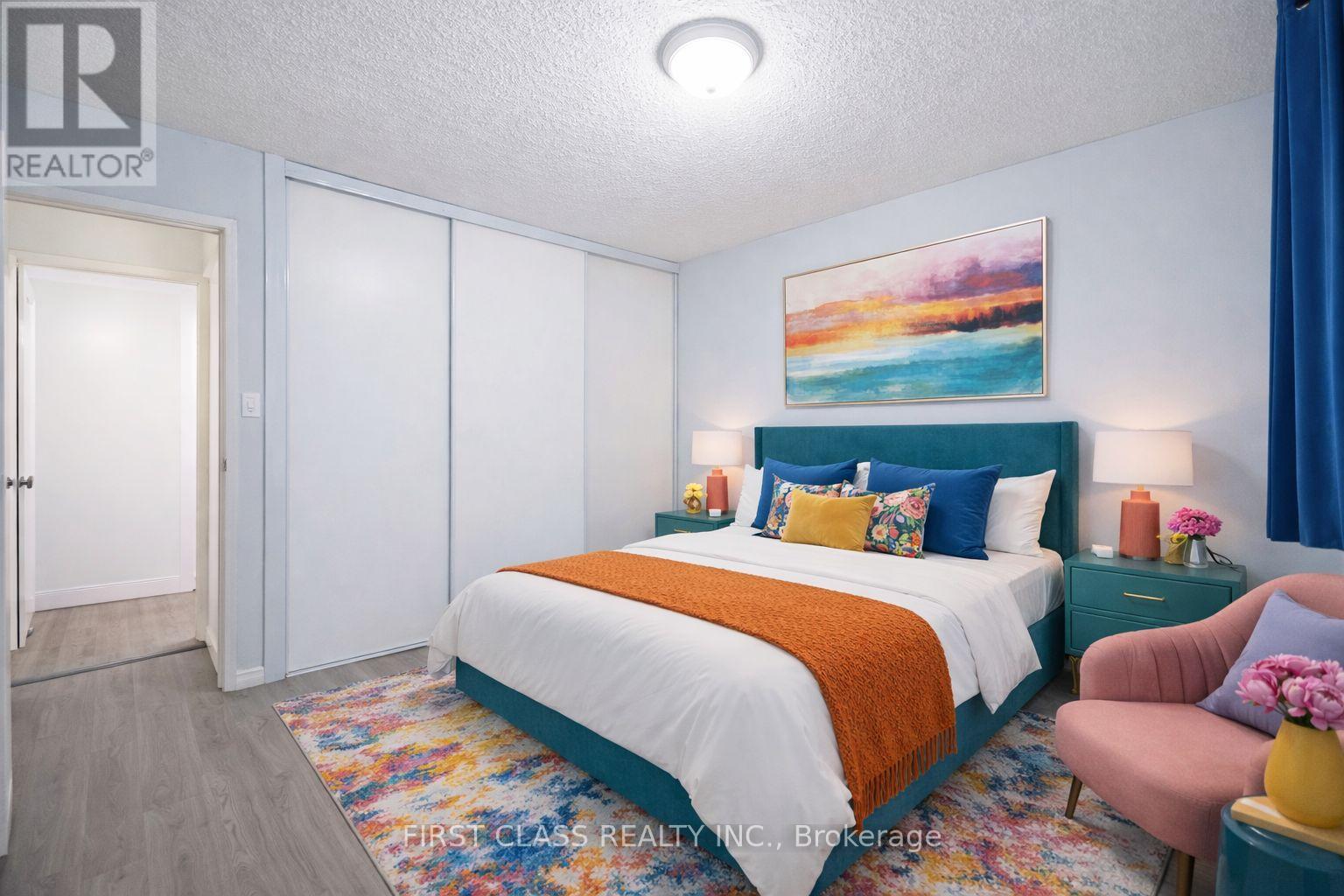 812 - 260 Davis Drive, Newmarket, Ontario  L3Y 7C3 - Photo 21 - N12683460