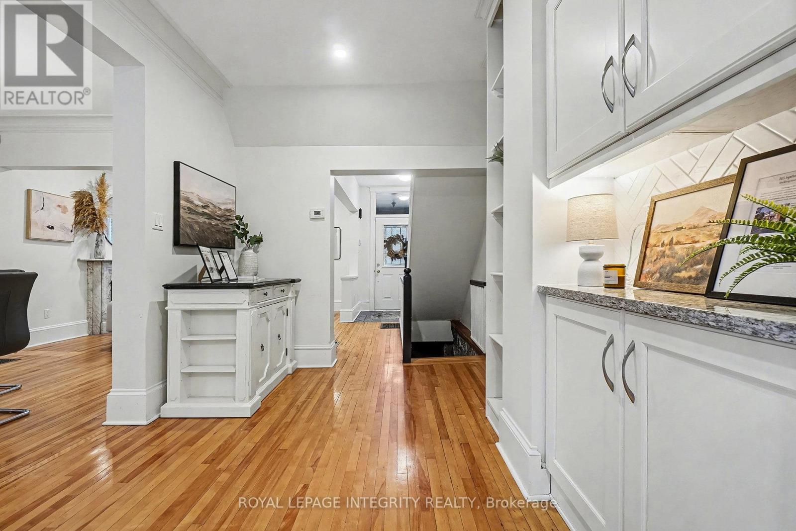 115 Springhurst Avenue, Ottawa, Ontario  K1S 0E3 - Photo 7 - X12677200