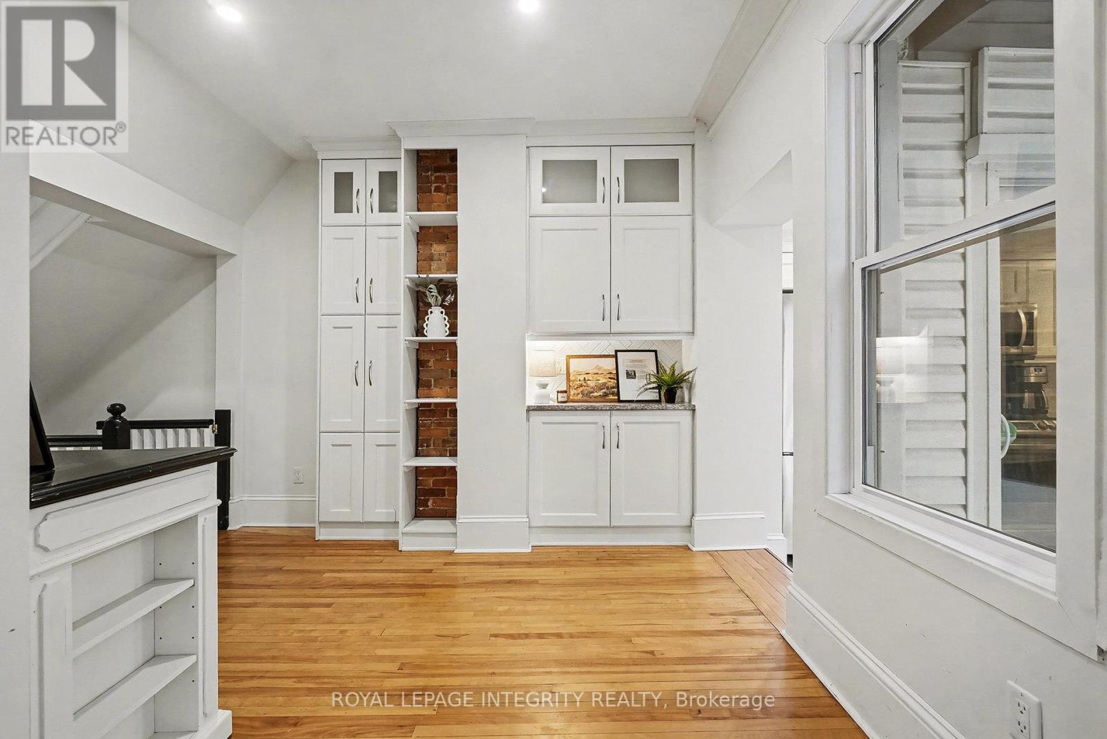 115 Springhurst Avenue, Ottawa, Ontario  K1S 0E3 - Photo 8 - X12677200