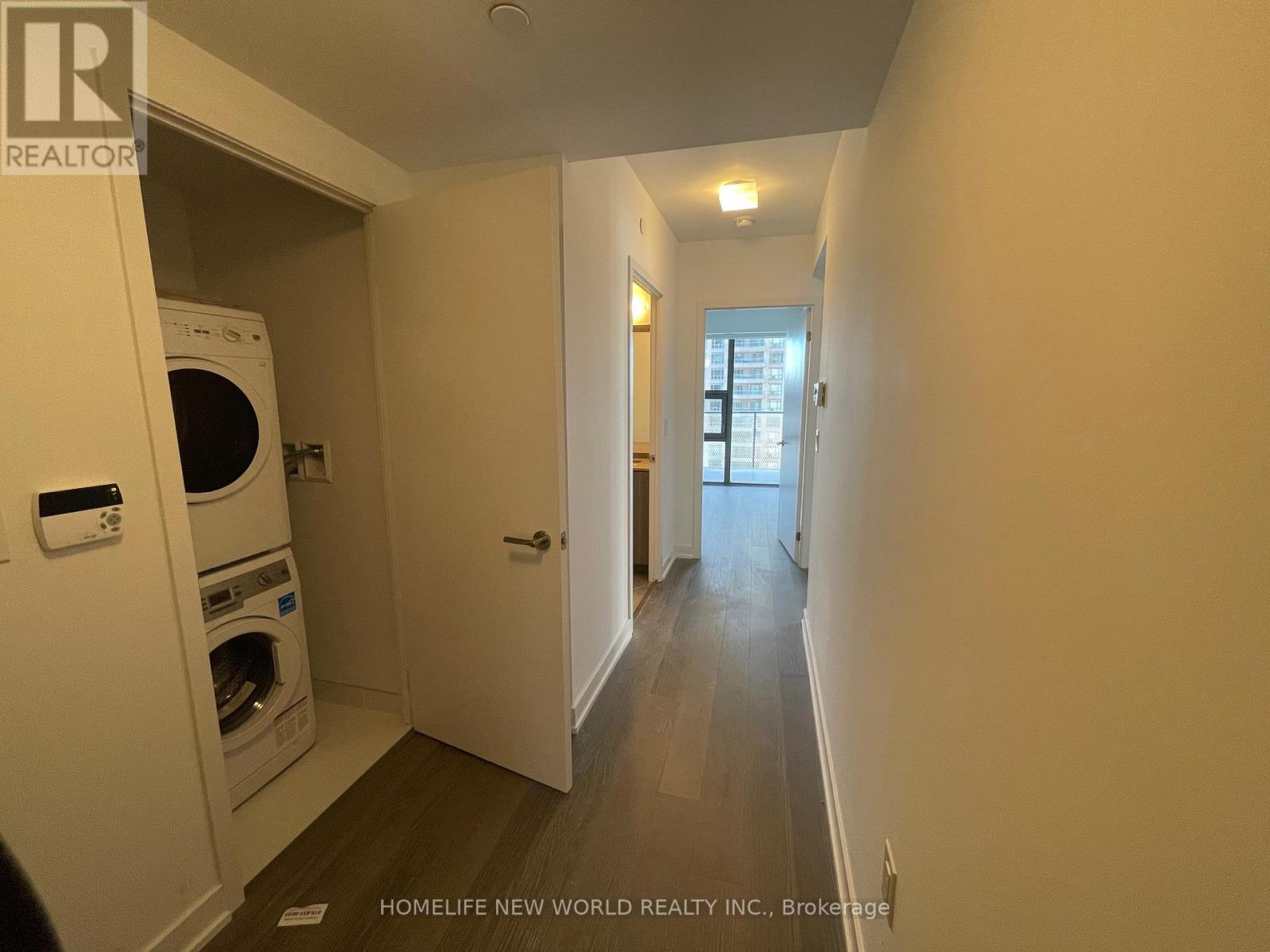 1208 - 11 Wellesley Street W, Toronto, Ontario  M4Y 0G4 - Photo 14 - C12684088