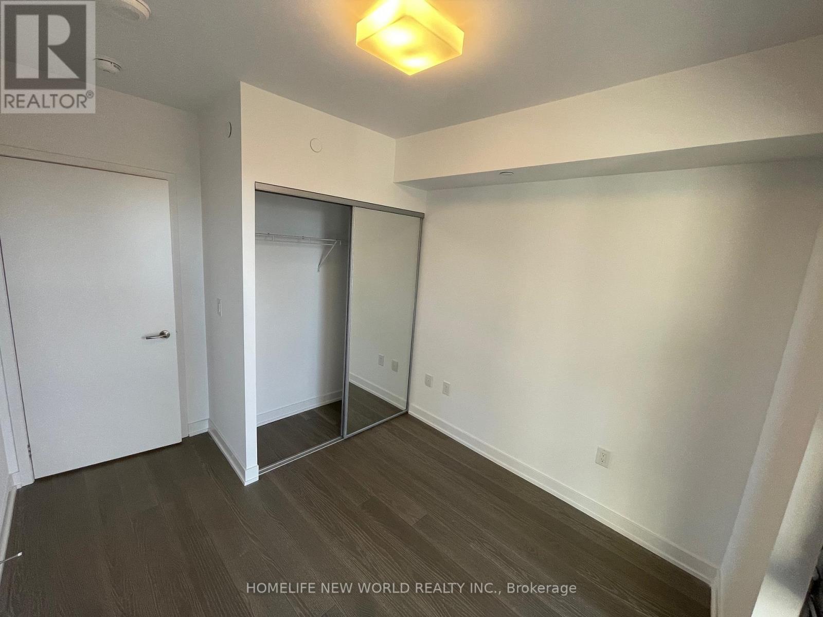 1208 - 11 Wellesley Street W, Toronto, Ontario  M4Y 0G4 - Photo 18 - C12684088