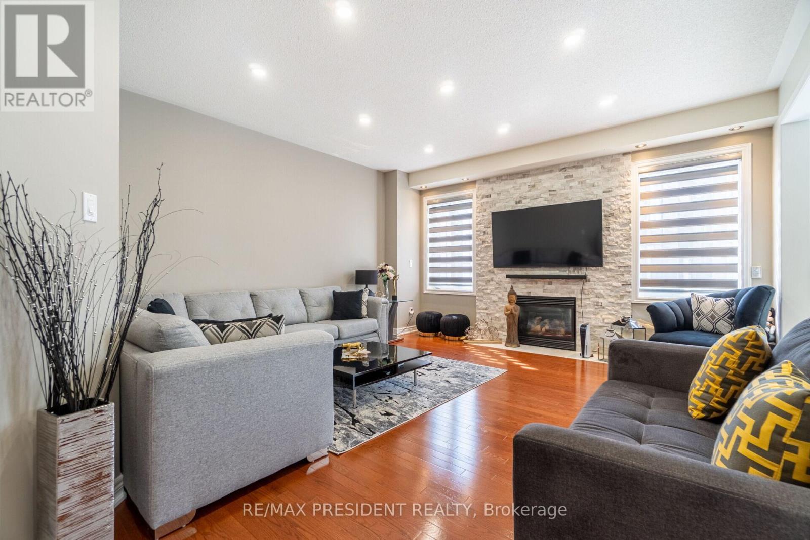 56 Iceland Poppy Trail, Brampton, Ontario  L7A 0M9 - Photo 16 - W12683614