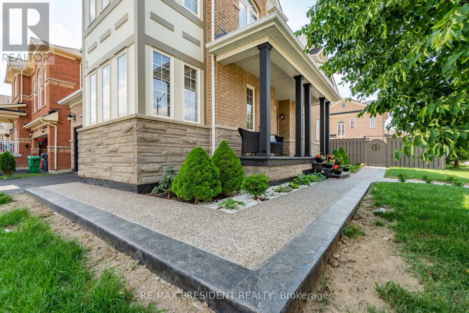 56 Iceland Poppy Trail, Brampton, Ontario  L7A 0M9 - Photo 7 - W12683614