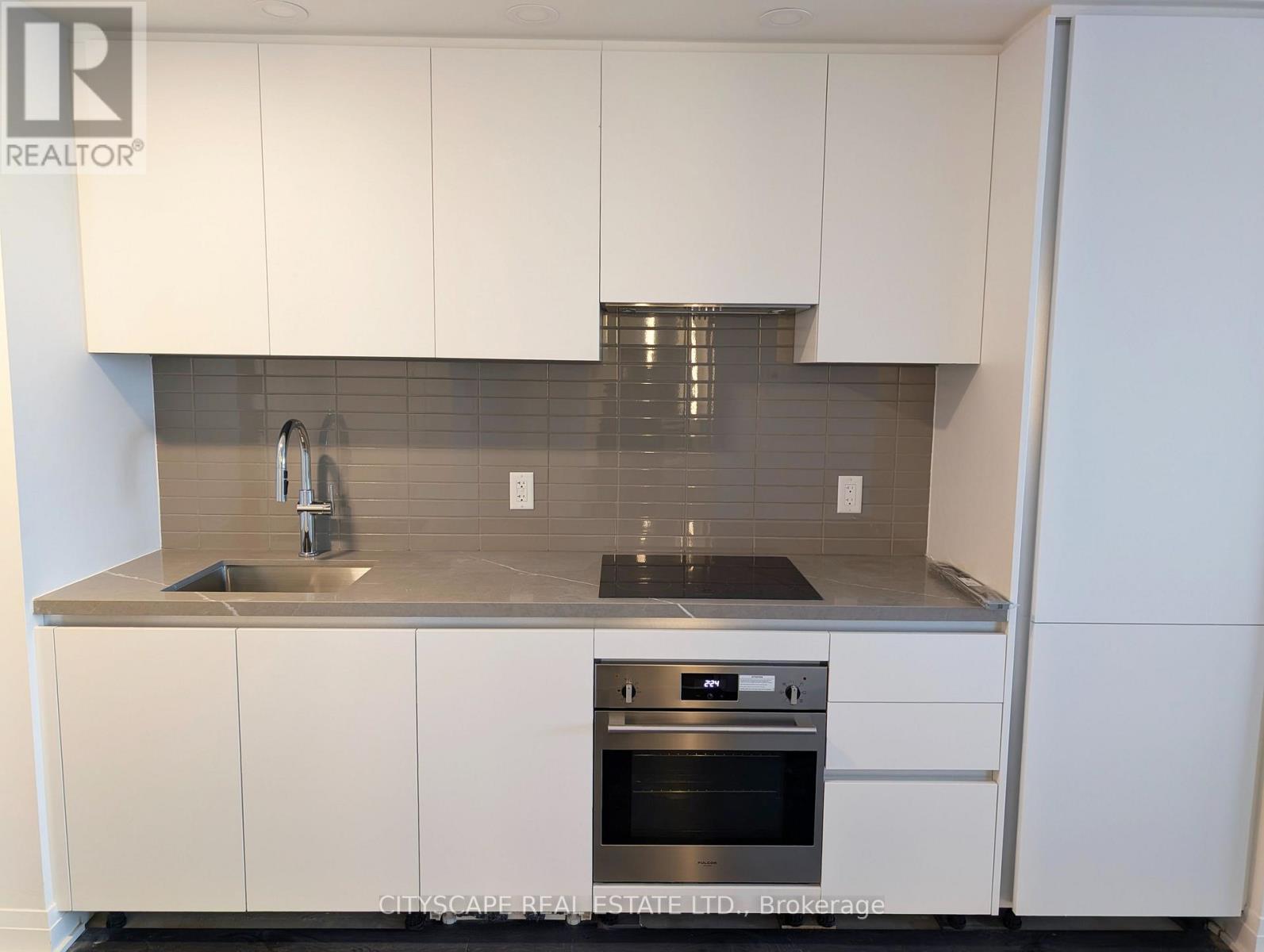 3609 - 4015 The Exchange, Mississauga, Ontario  L5B 0N9 - Photo 4 - W12684084