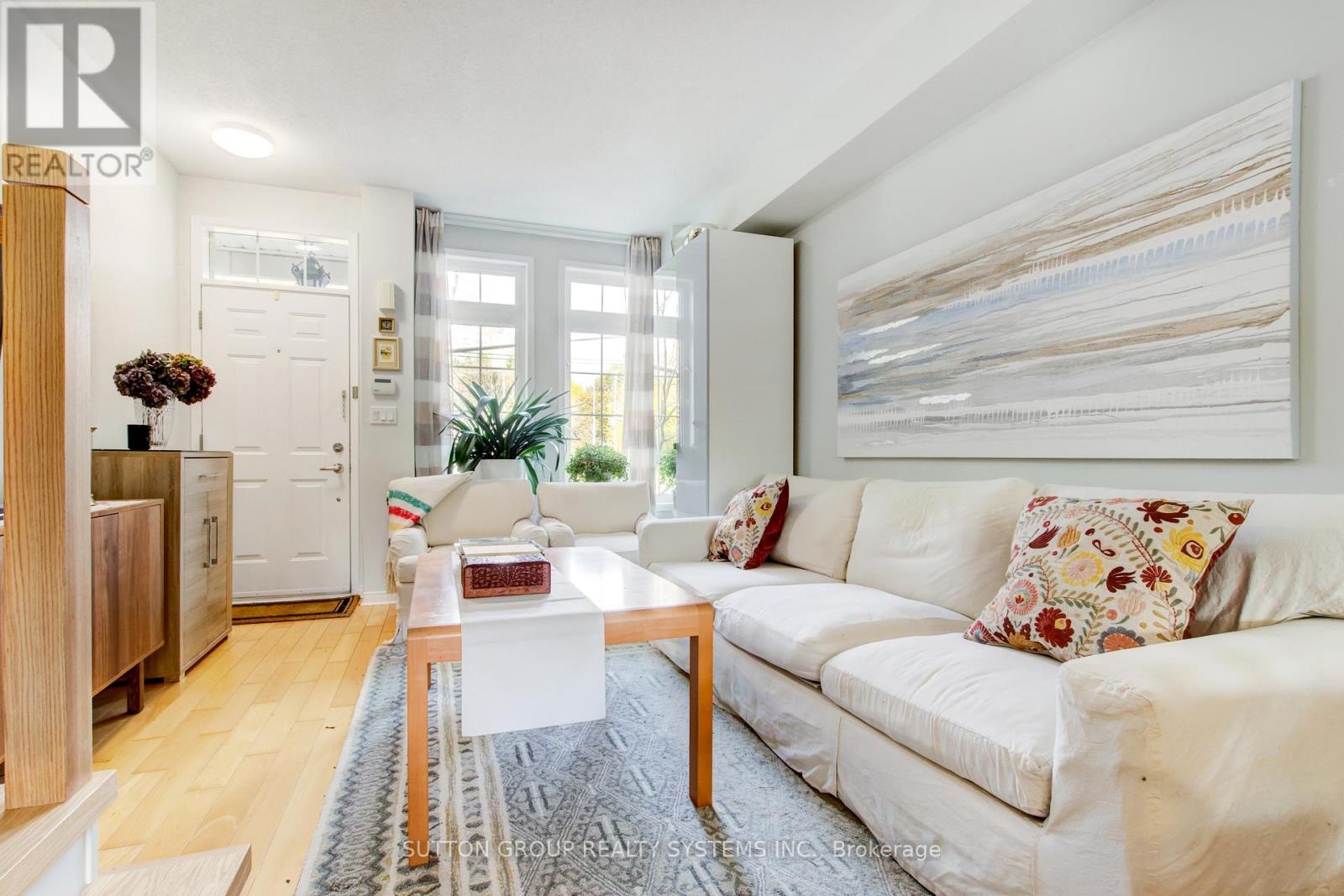 85 - 119b The Queensway, Toronto, Ontario  M6S 5B7 - Photo 10 - W12684098