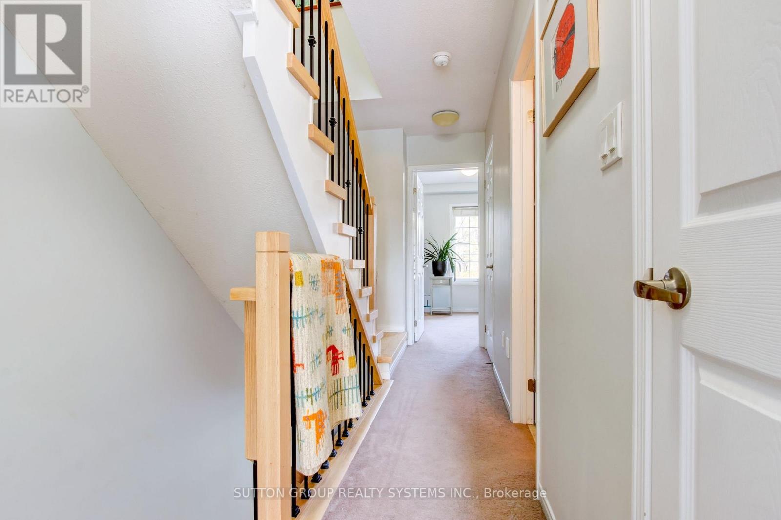 85 - 119b The Queensway, Toronto, Ontario  M6S 5B7 - Photo 29 - W12684098