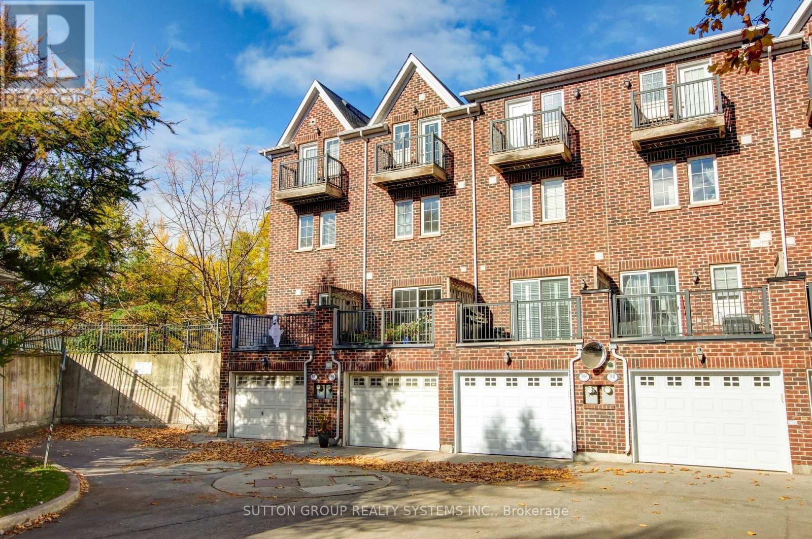 85 - 119b The Queensway, Toronto, Ontario  M6S 5B7 - Photo 44 - W12684098