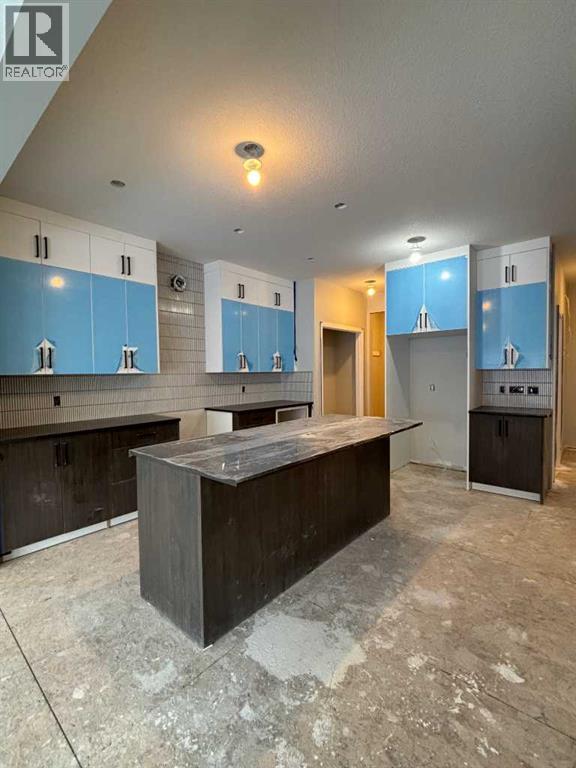 921 Chinook Winds Meadow Sw, Airdrie, Alberta  T4B 0R7 - Photo 7 - A2276943