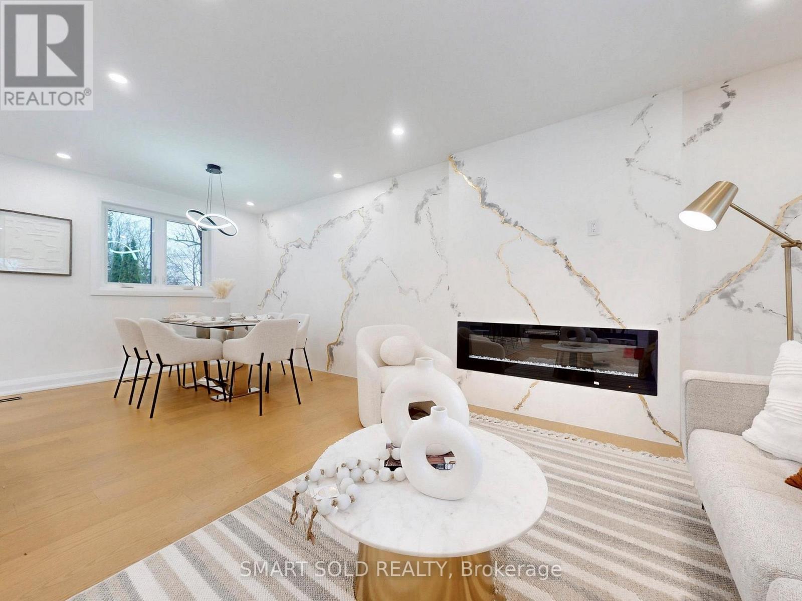 38 Cresthaven Drive, Toronto, Ontario M2H 1M1 - Photo 5 - C12679224