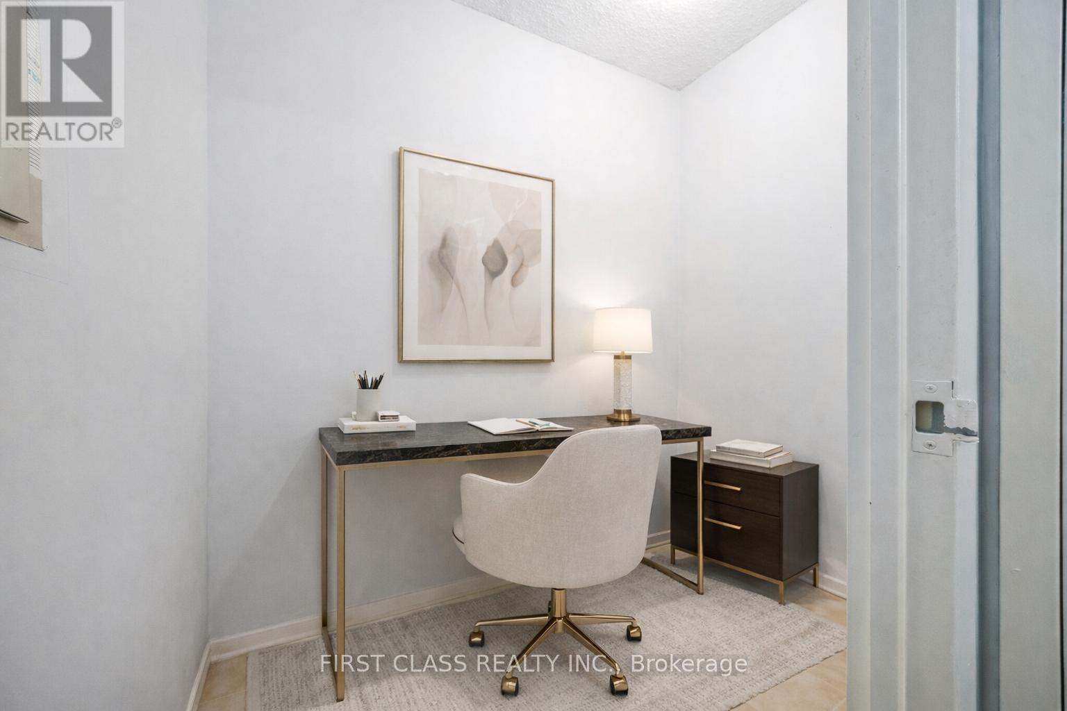 812 - 260 Davis Drive, Newmarket, Ontario  L3Y 7C3 - Photo 26 - N12683460