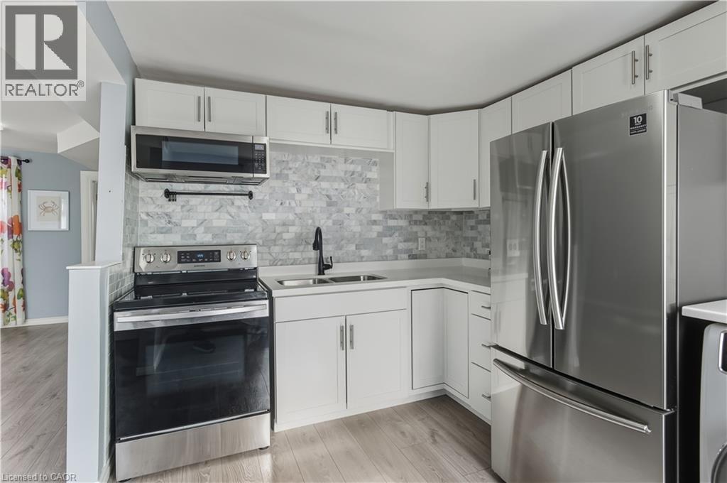 9 Hope Avenue, Hamilton, Ontario  L8H 2E1 - Photo 15 - 40785829