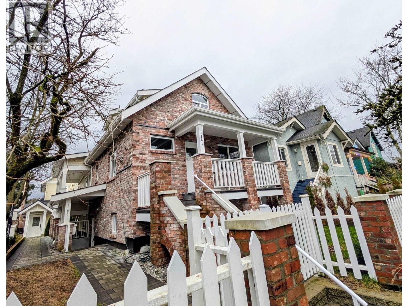 1161 KEEFER STREET, Vancouver, British Columbia