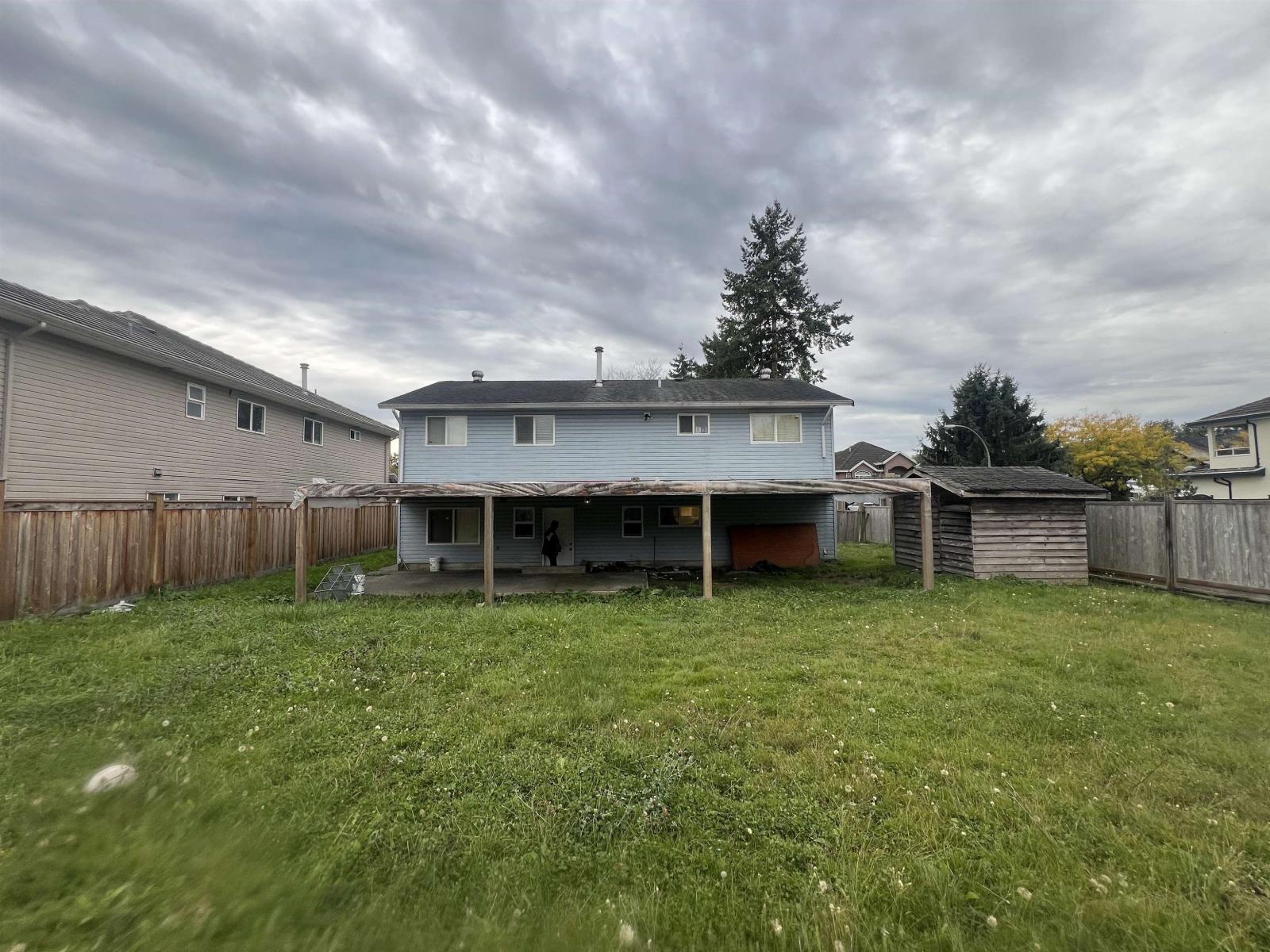13421 87a Avenue, Surrey, British Columbia  V3W 6B7 - Photo 6 - R3078005