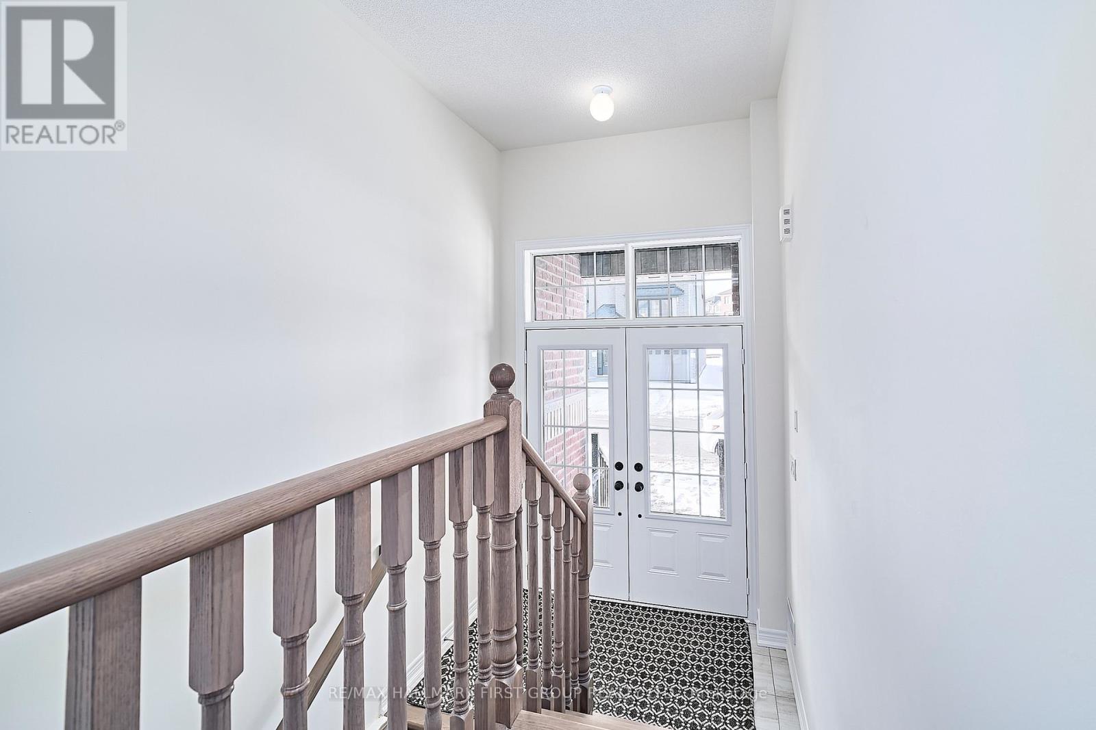 2945 Starlight Drive, Pickering, Ontario  L1V 2P8 - Photo 6 - E12684146