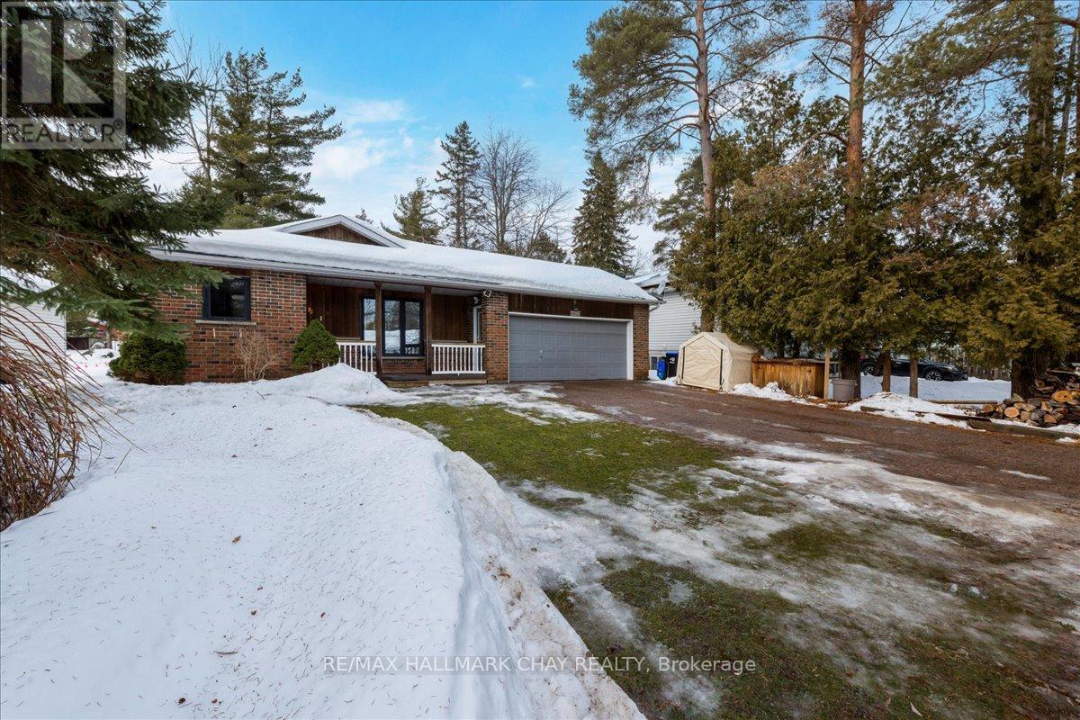 2286 25 SIDE ROAD, Innisfil, Ontario