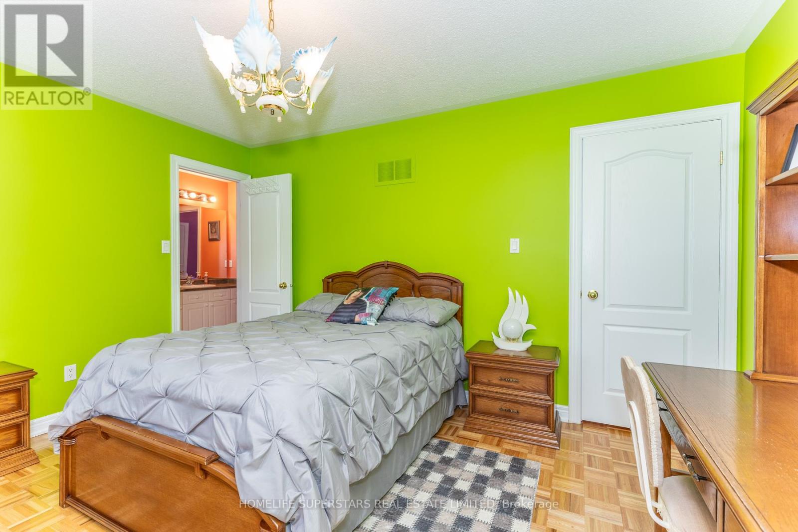 156 Novaview Crescent, Vaughan, Ontario  L4L 9L8 - Photo 33 - N12684156