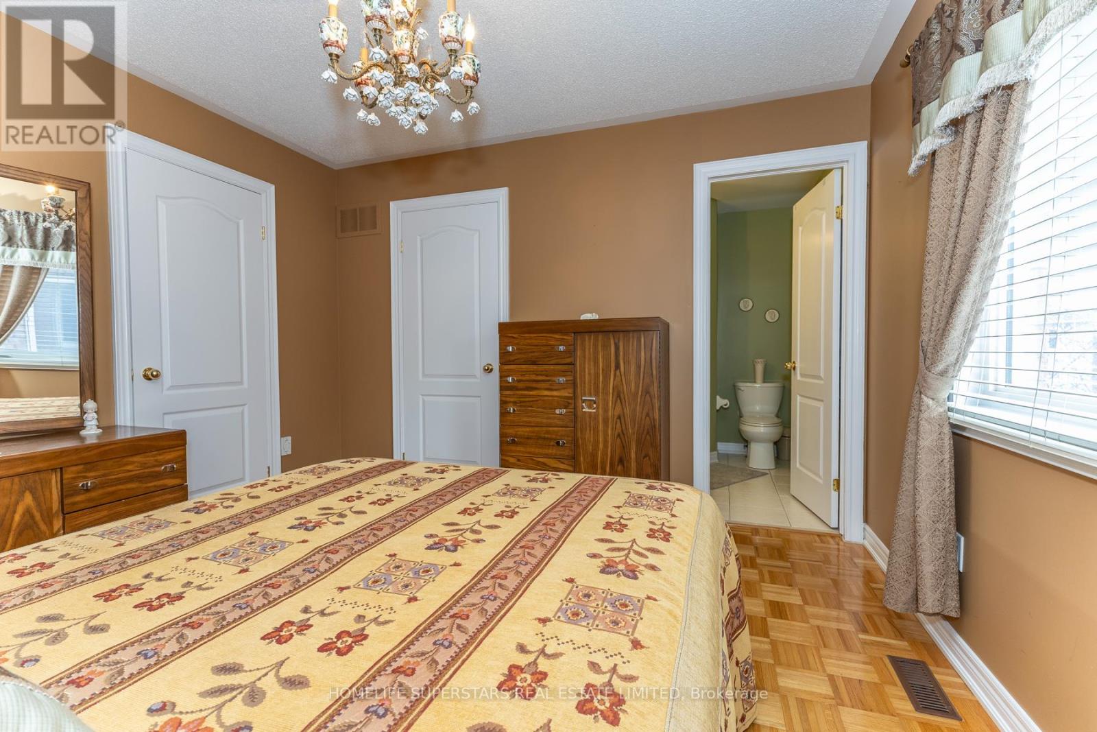 156 Novaview Crescent, Vaughan, Ontario  L4L 9L8 - Photo 35 - N12684156