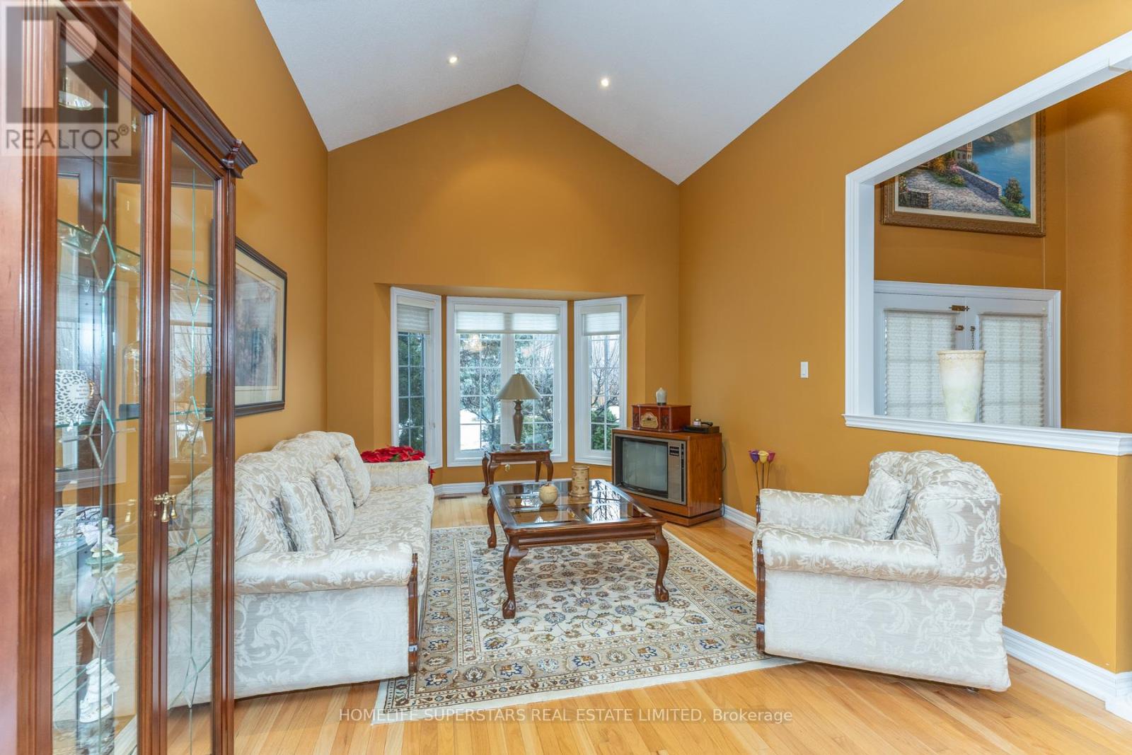 156 Novaview Crescent, Vaughan, Ontario  L4L 9L8 - Photo 8 - N12684156