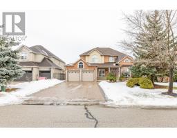 156 NOVAVIEW CRESCENT, Vaughan, Ontario