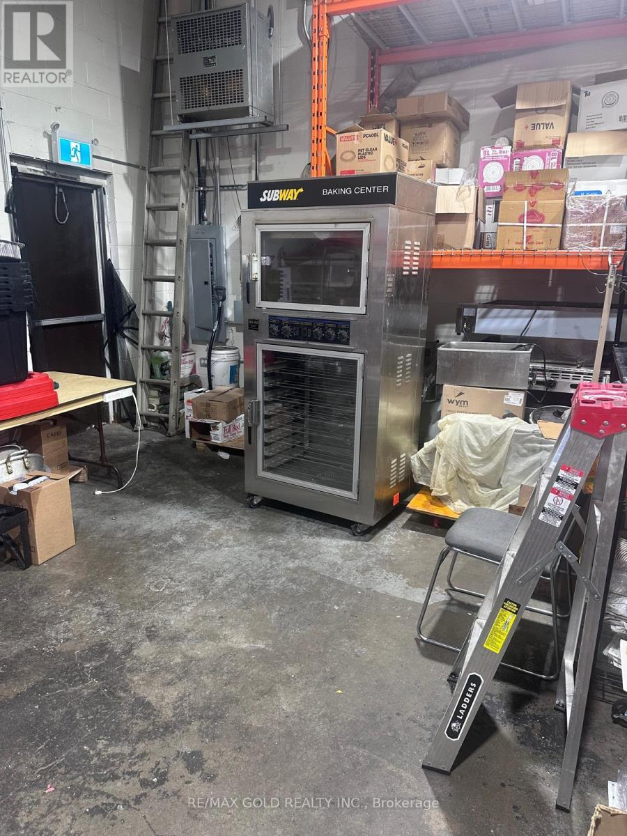 2 - 25 Saunders Road, Barrie (0 East), Ontario L4N 9A7 - Photo 6 - S12684138