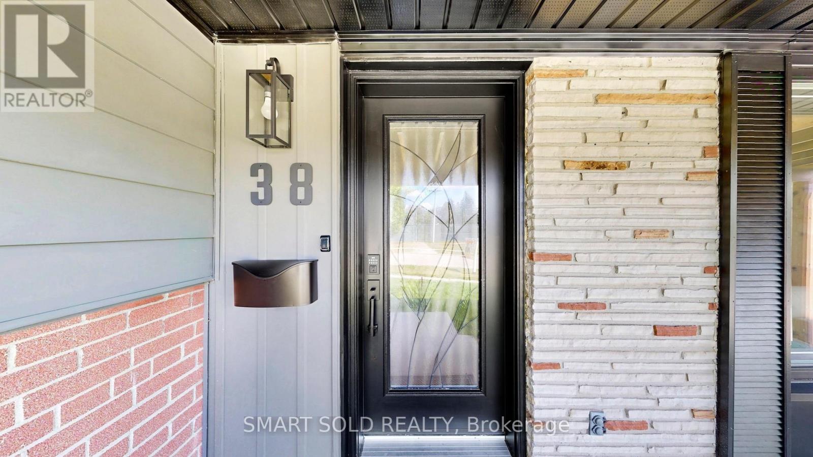 38 Cresthaven Drive, Toronto, Ontario M2H 1M1 - Photo 27 - C12679224