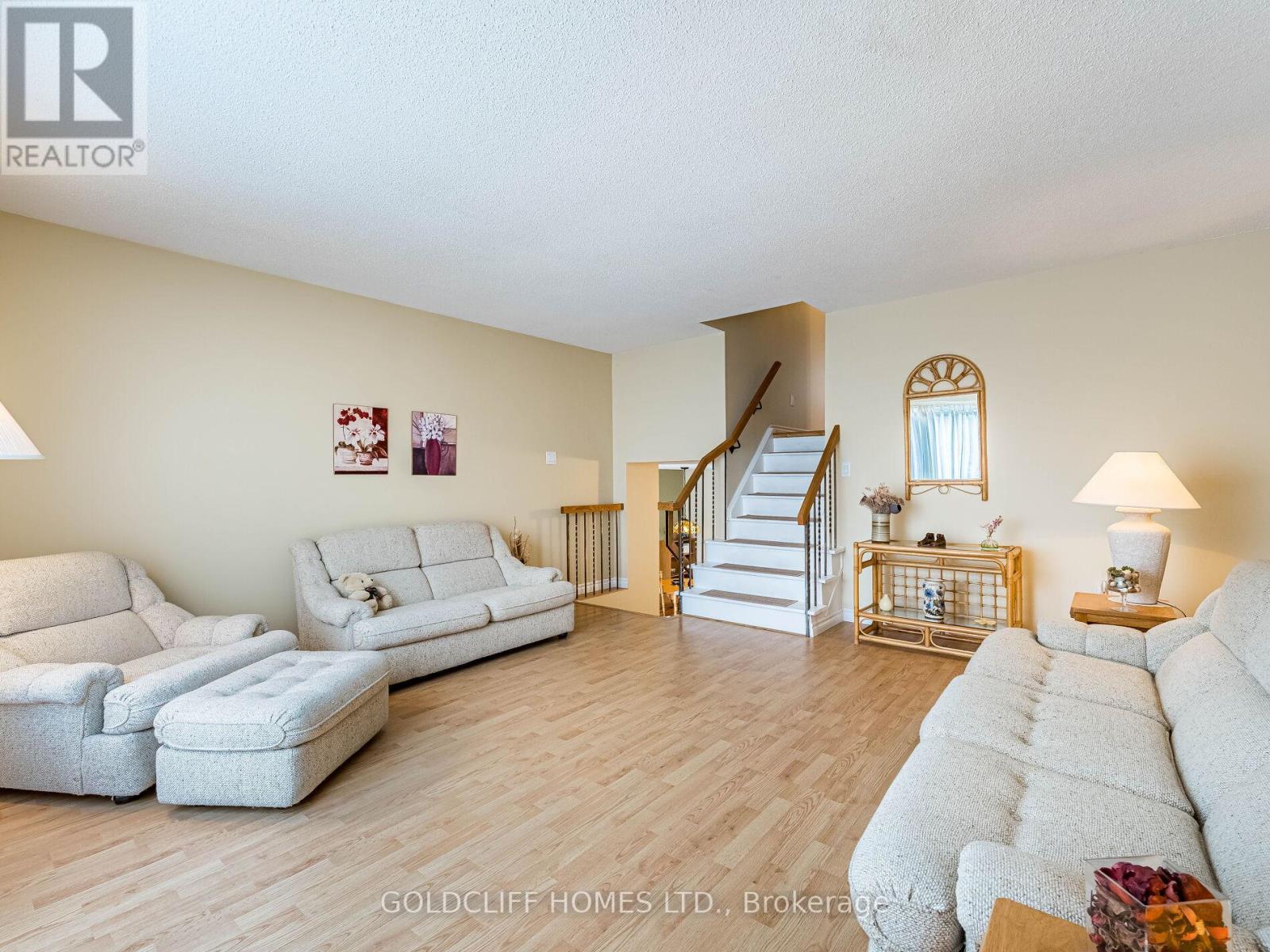 97 Simmons Boulevard, Brampton, Ontario  L6V 3V4 - Photo 13 - W12684108