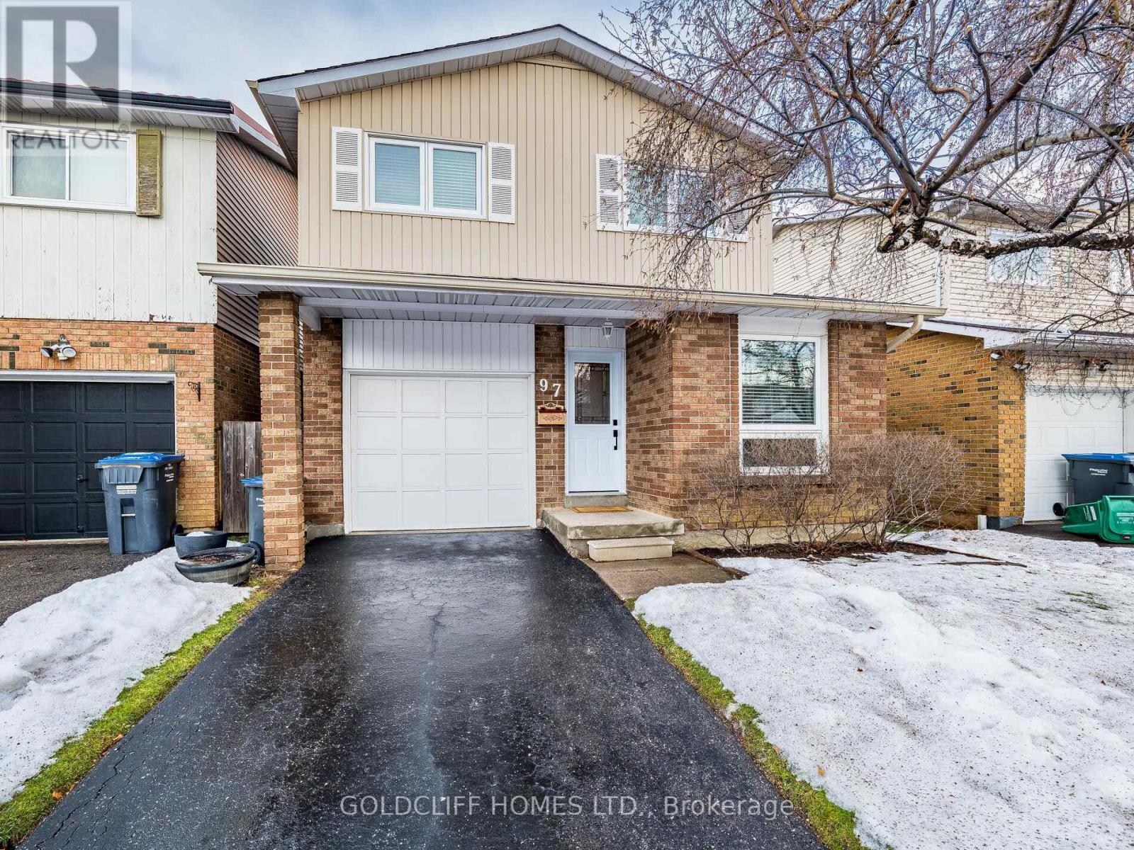 97 Simmons Boulevard, Brampton, Ontario  L6V 3V4 - Photo 2 - W12684108