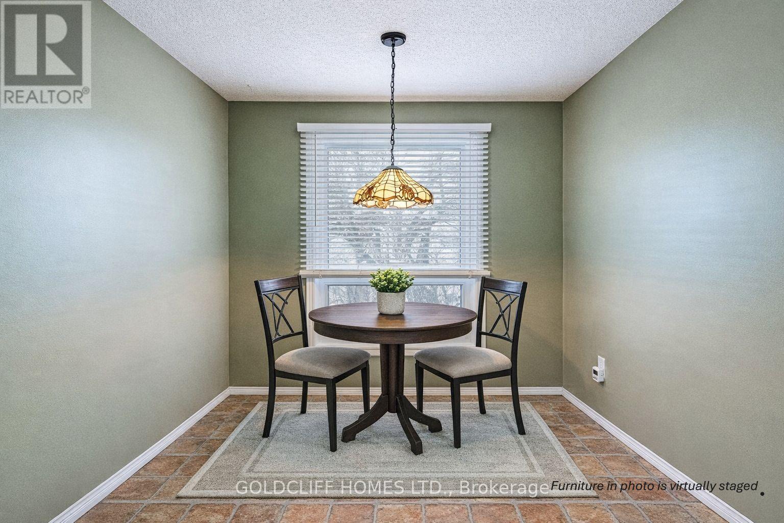 97 Simmons Boulevard, Brampton, Ontario  L6V 3V4 - Photo 6 - W12684108