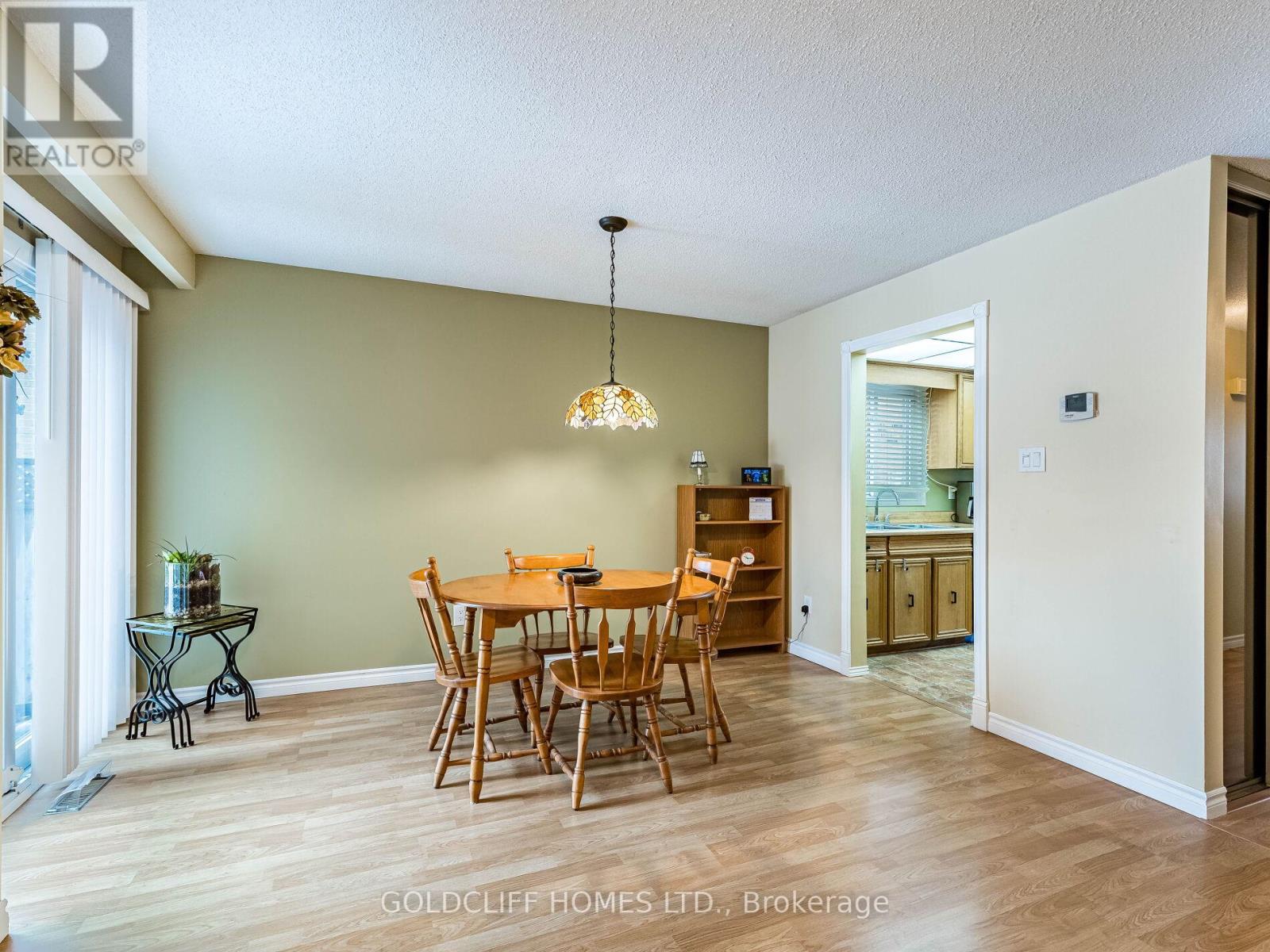 97 Simmons Boulevard, Brampton, Ontario  L6V 3V4 - Photo 9 - W12684108