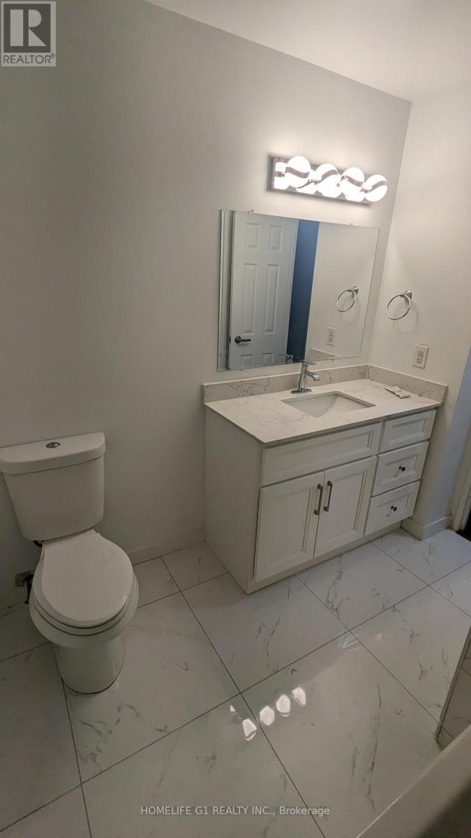 78 Griselda Crescent, Brampton, Ontario  L6S 1M3 - Photo 7 - W12684126