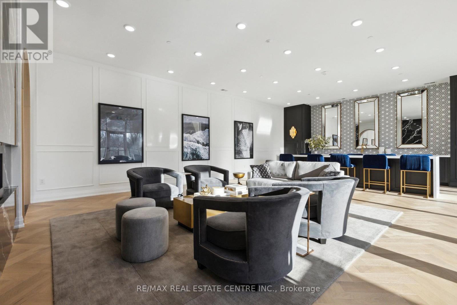 602 - 71 Wyndham Street, Guelph, Ontario  N1E 5R3 - Photo 34 - X12684122