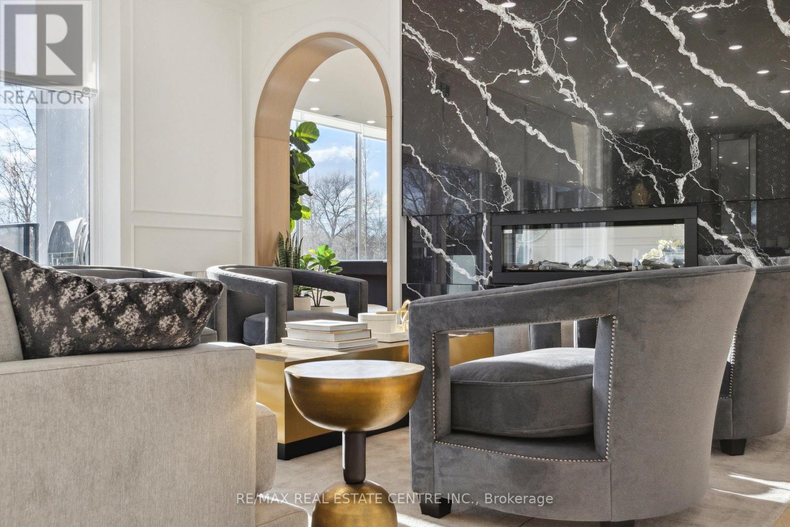 602 - 71 Wyndham Street, Guelph, Ontario  N1E 5R3 - Photo 38 - X12684122