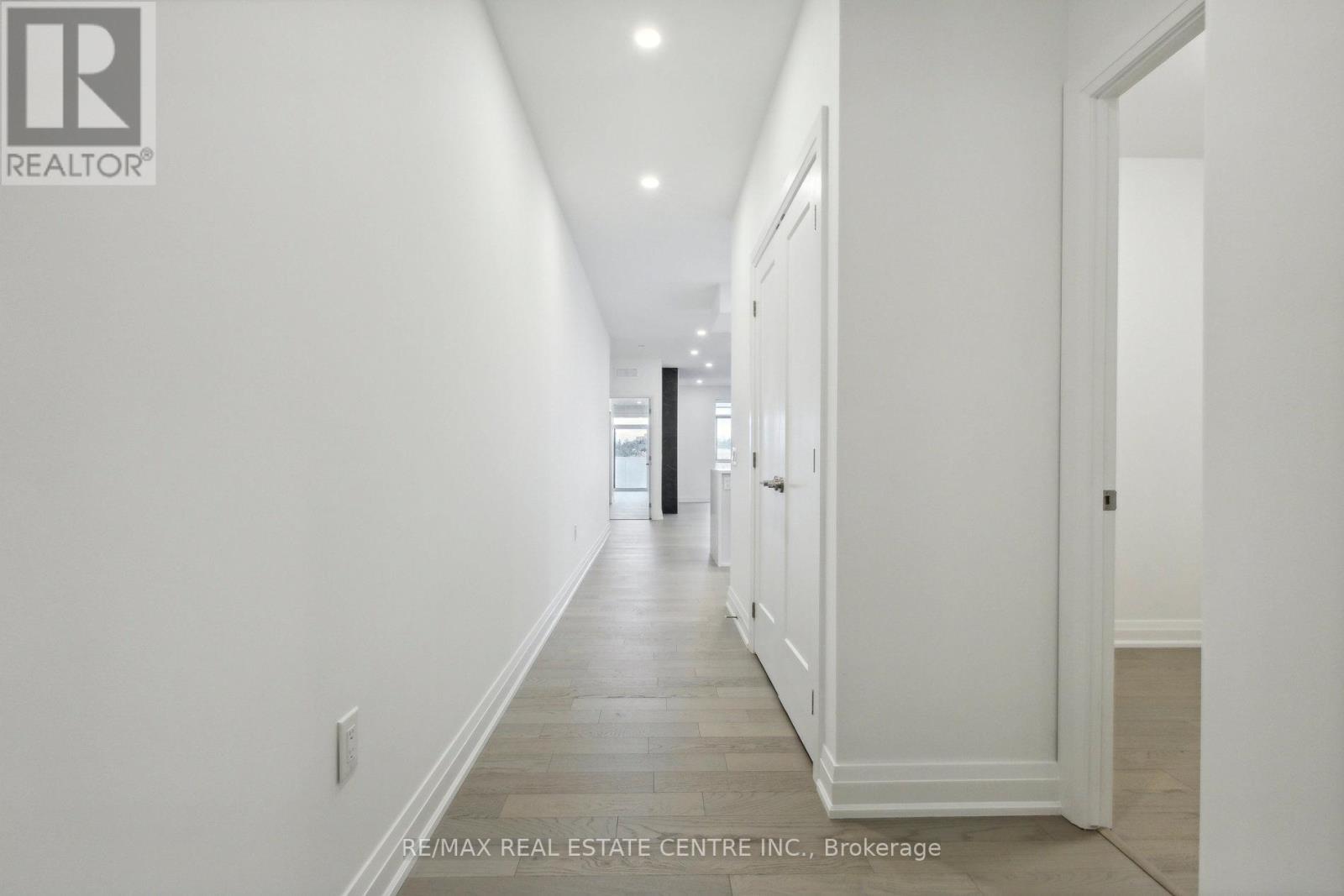 602 - 71 Wyndham Street, Guelph, Ontario  N1E 5R3 - Photo 7 - X12684122