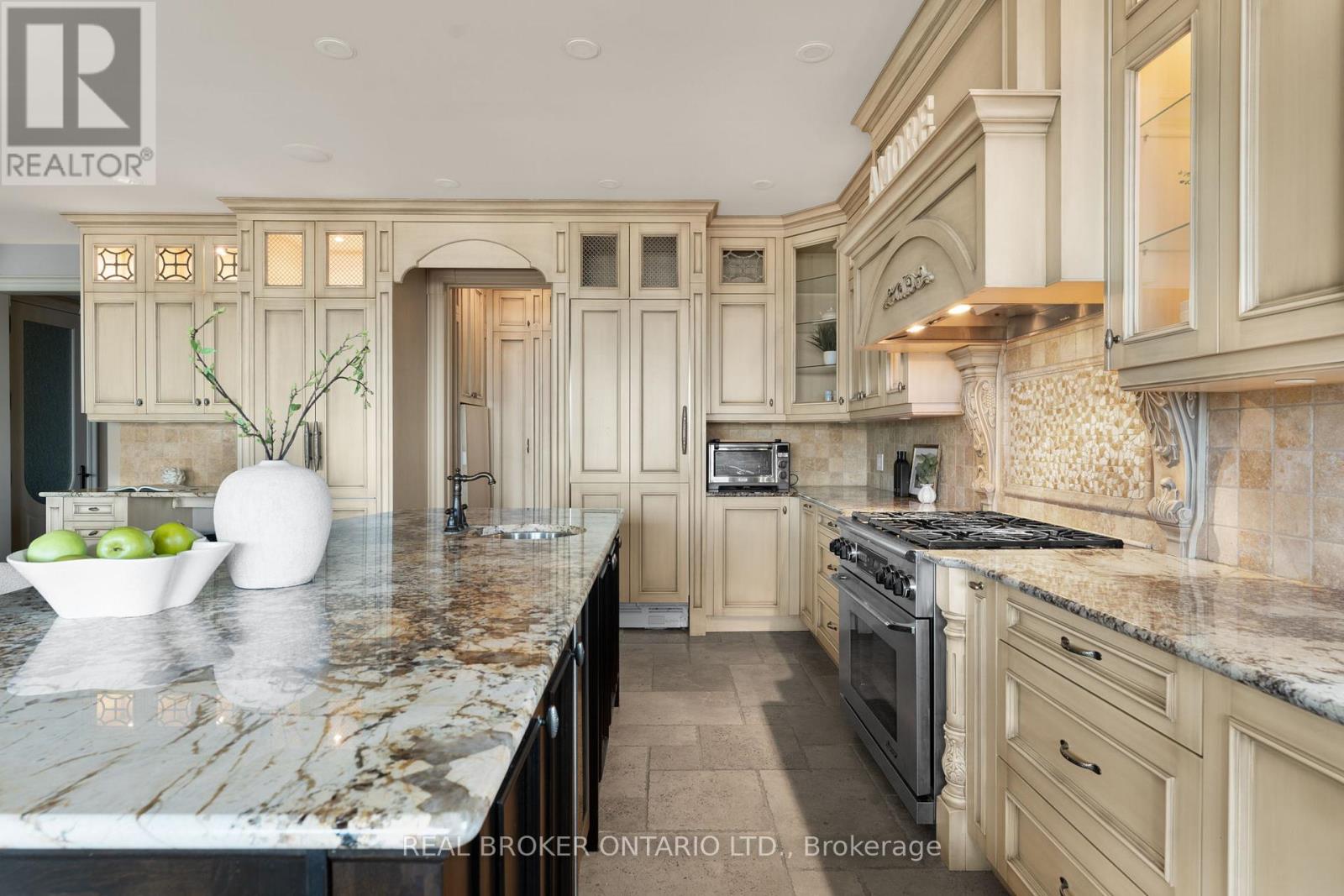 5545 Blezard Drive, Lincoln, Ontario  L3J 1R1 - Photo 17 - X12684140