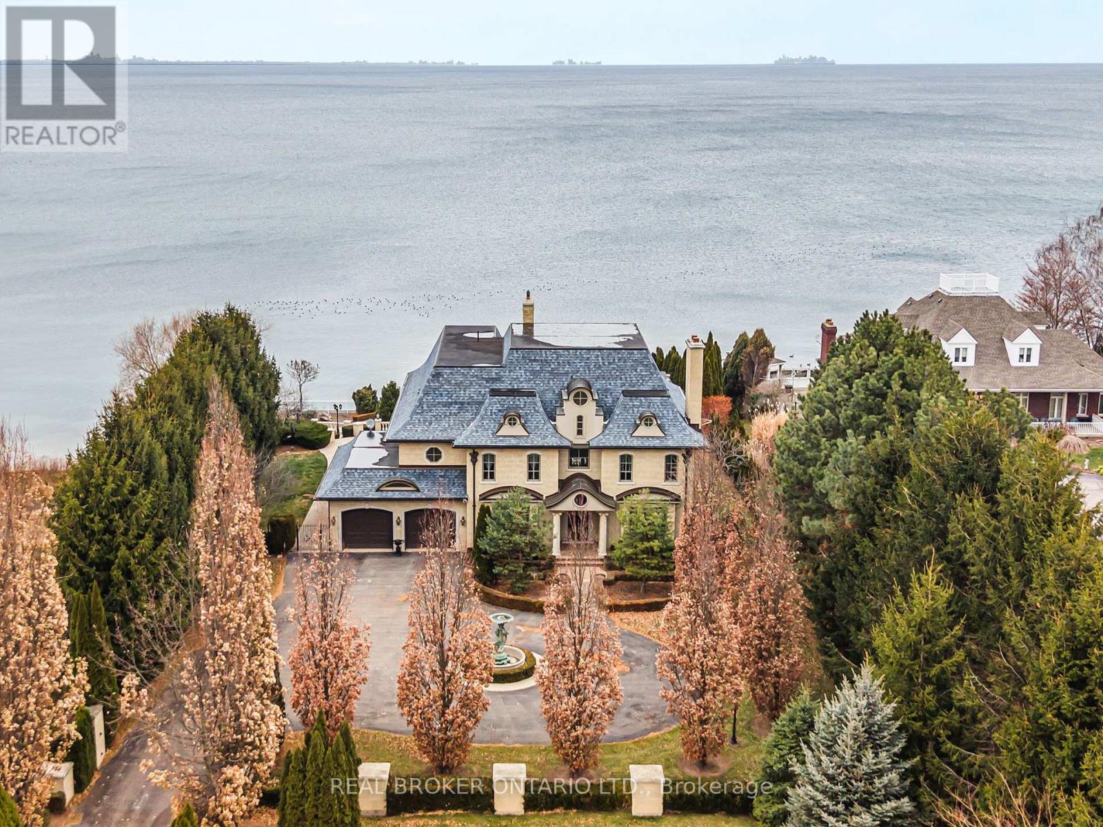 5545 Blezard Drive, Lincoln, Ontario  L3J 1R1 - Photo 2 - X12684140