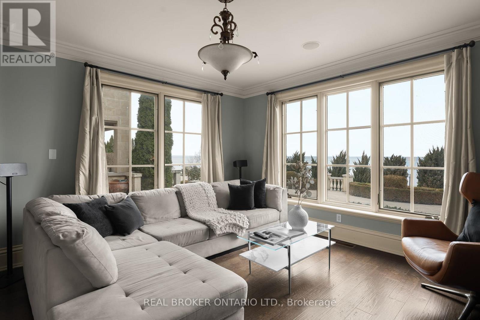 5545 Blezard Drive, Lincoln, Ontario  L3J 1R1 - Photo 39 - X12684140